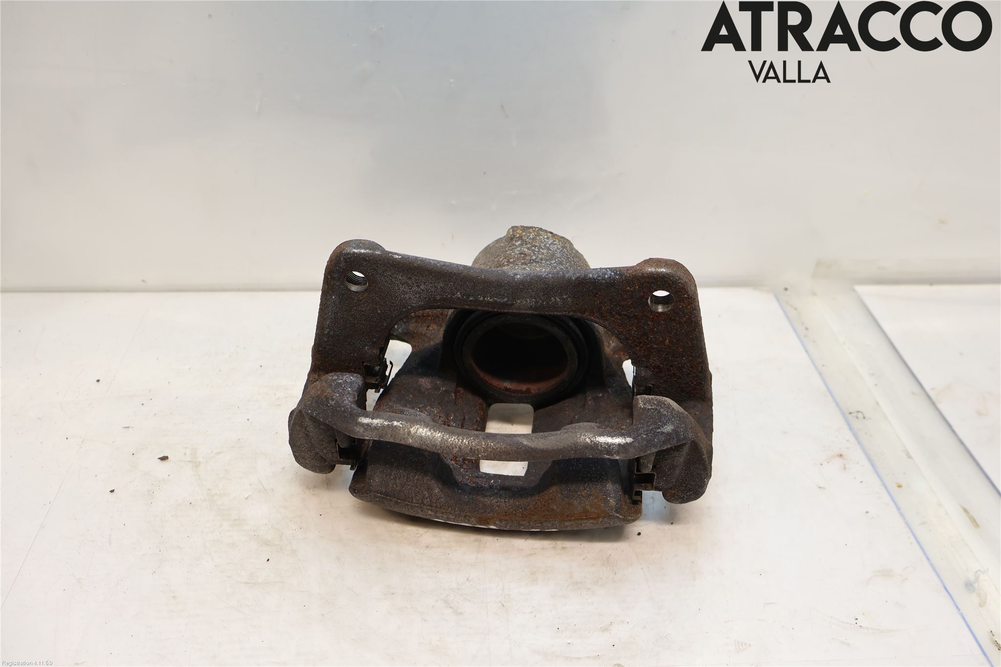 Toyota C-HR 16-23 Bremsecaliper Foran Venstre