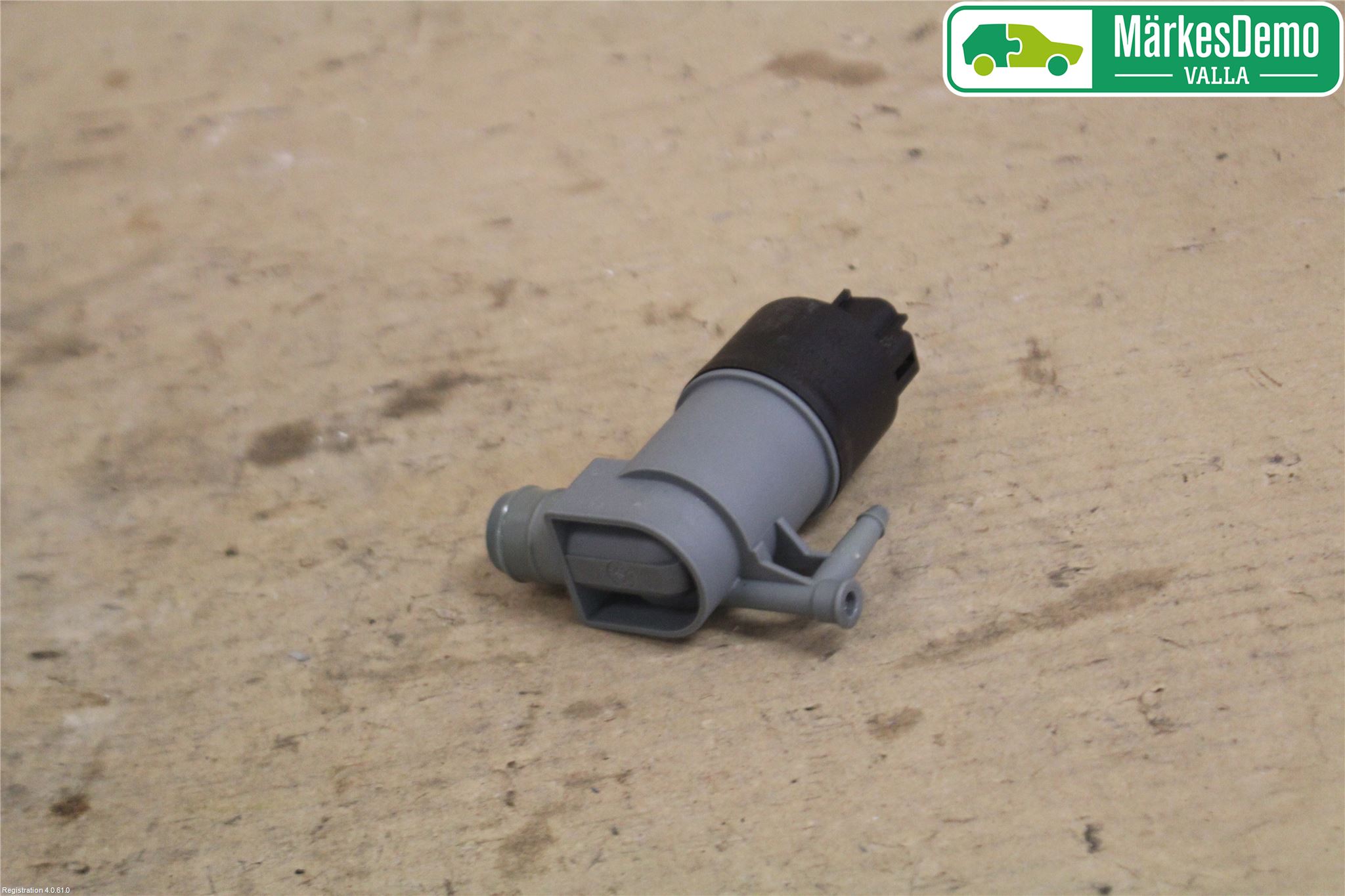 Toyota YARIS XP130 12-14 Spylerpumpe Frontrute