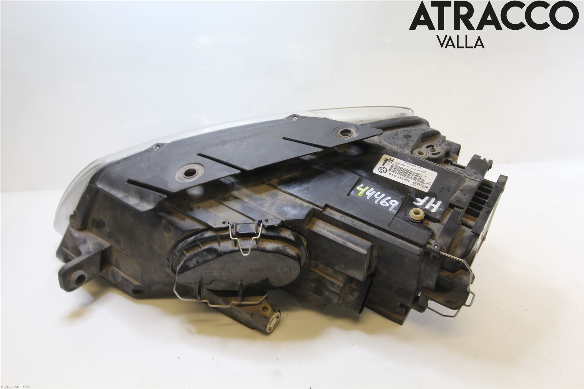Volkswagen VW PASSAT 05-11 Frontlykt Høyre
