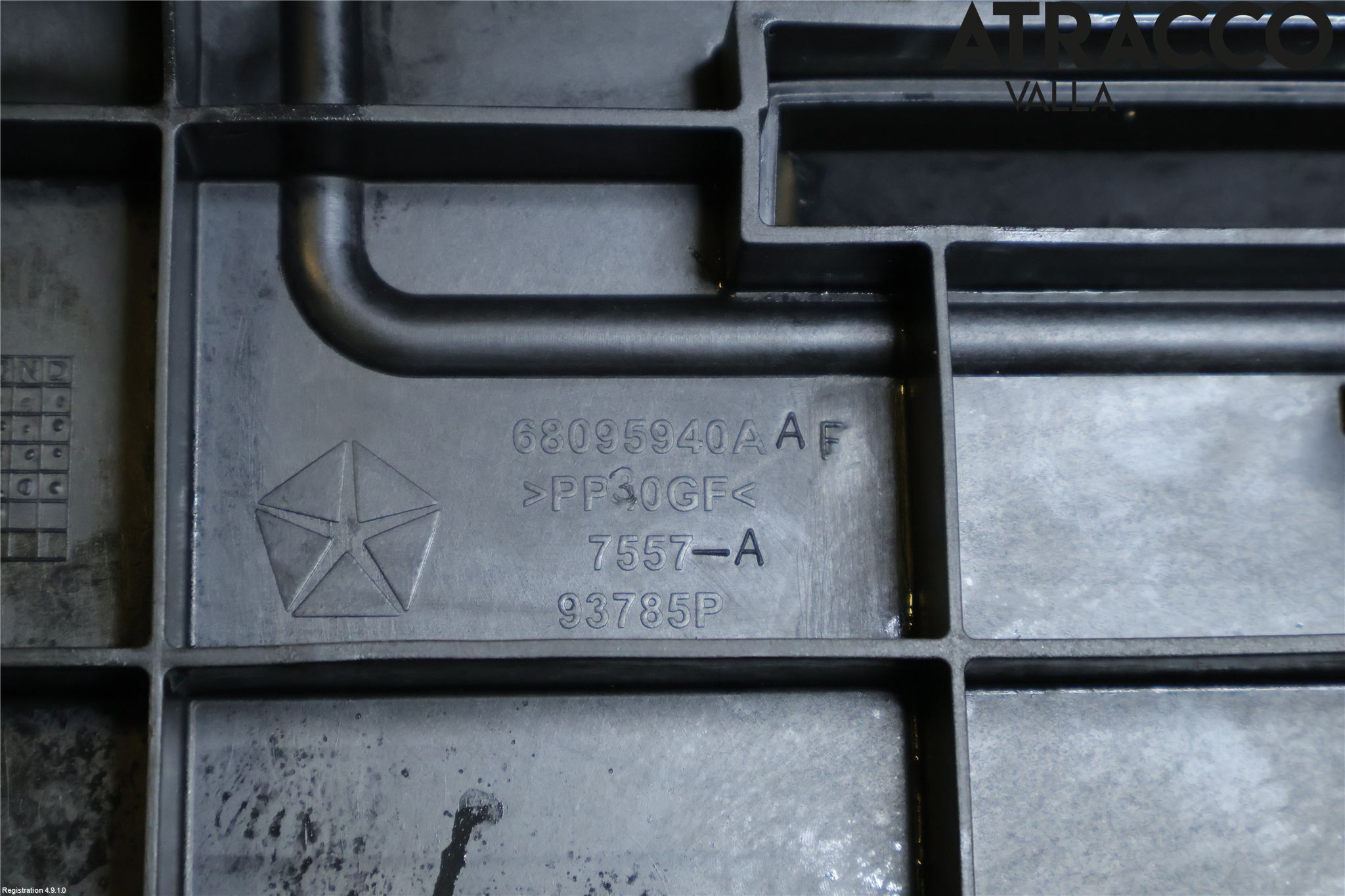 Dodge PICK UP RAM 81- Batterikasse - Feste - Holder