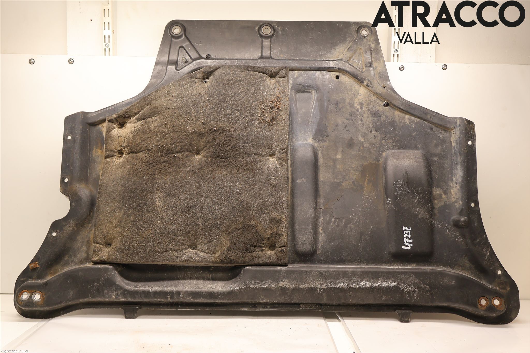 Volkswagen VW PASSAT 15-19 Bunnplate U Motor-Gear-Dørk