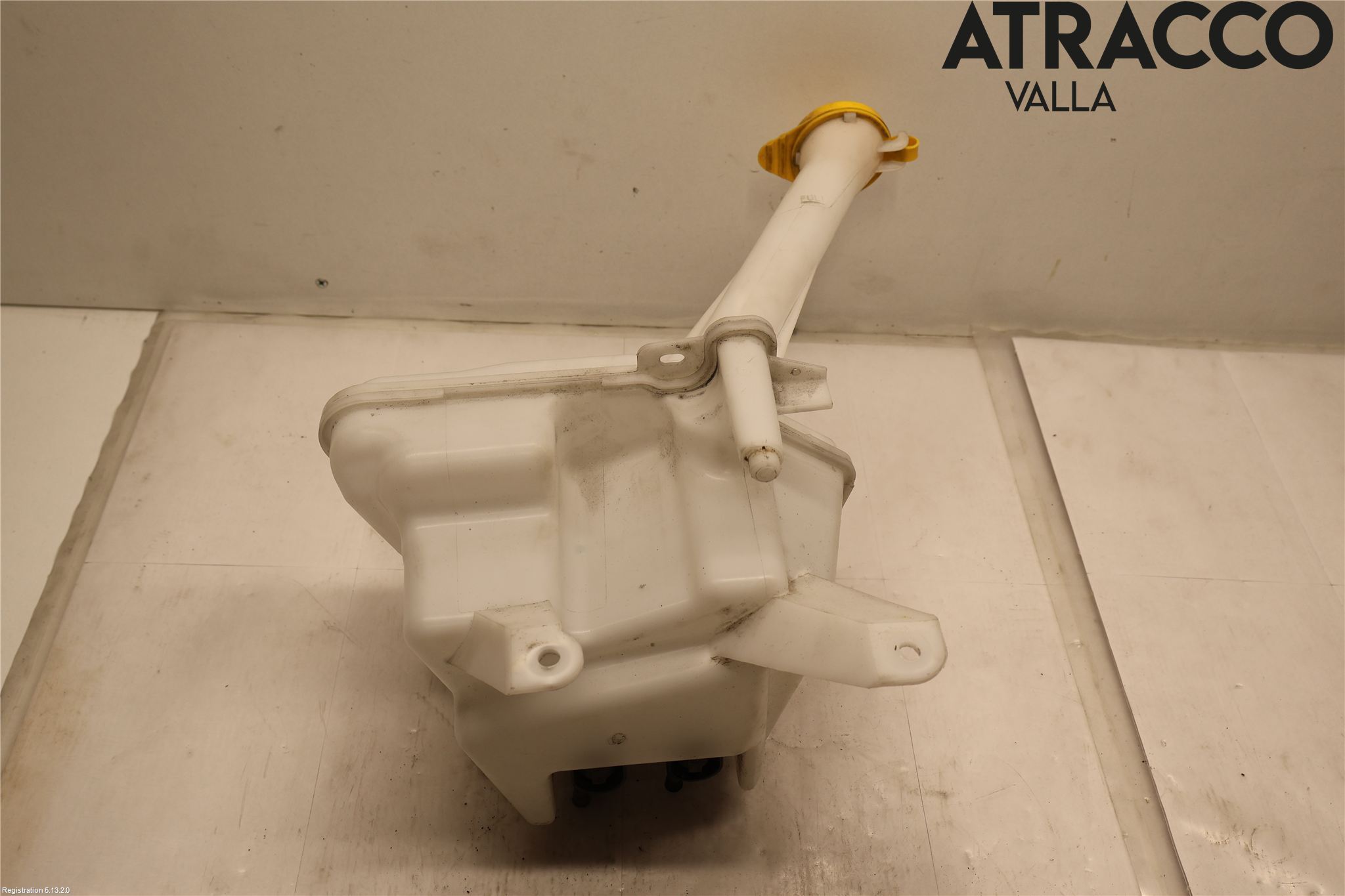 Toyota YARIS XP130 15-20 Spylerbeholder Frontrute