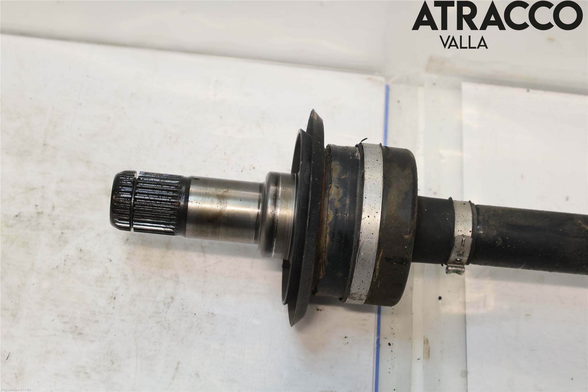 BMW 5 G30/G31/F90 17-23 Drivaksel Bak Kompl Høyre