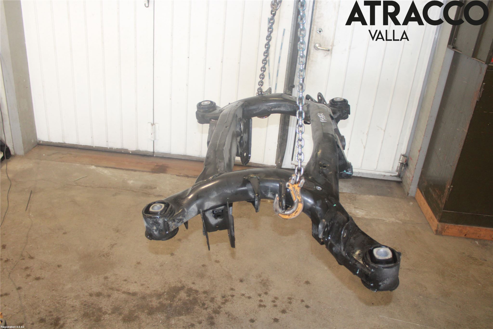 BMW X4 F26 14-18 Bakaksel Feste Travers-Ramme