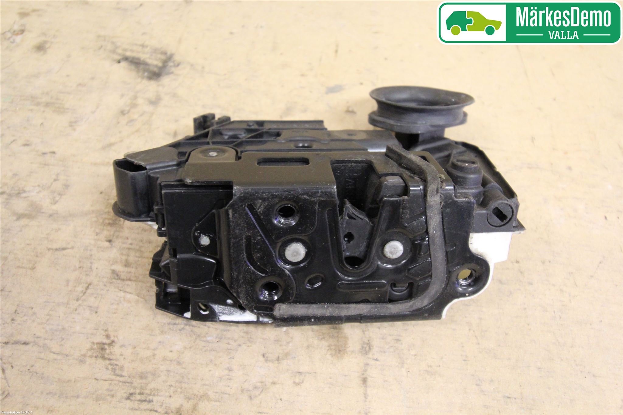 Volkswagen VW GOLF VI 09-13 Dørlås - Låsekasse