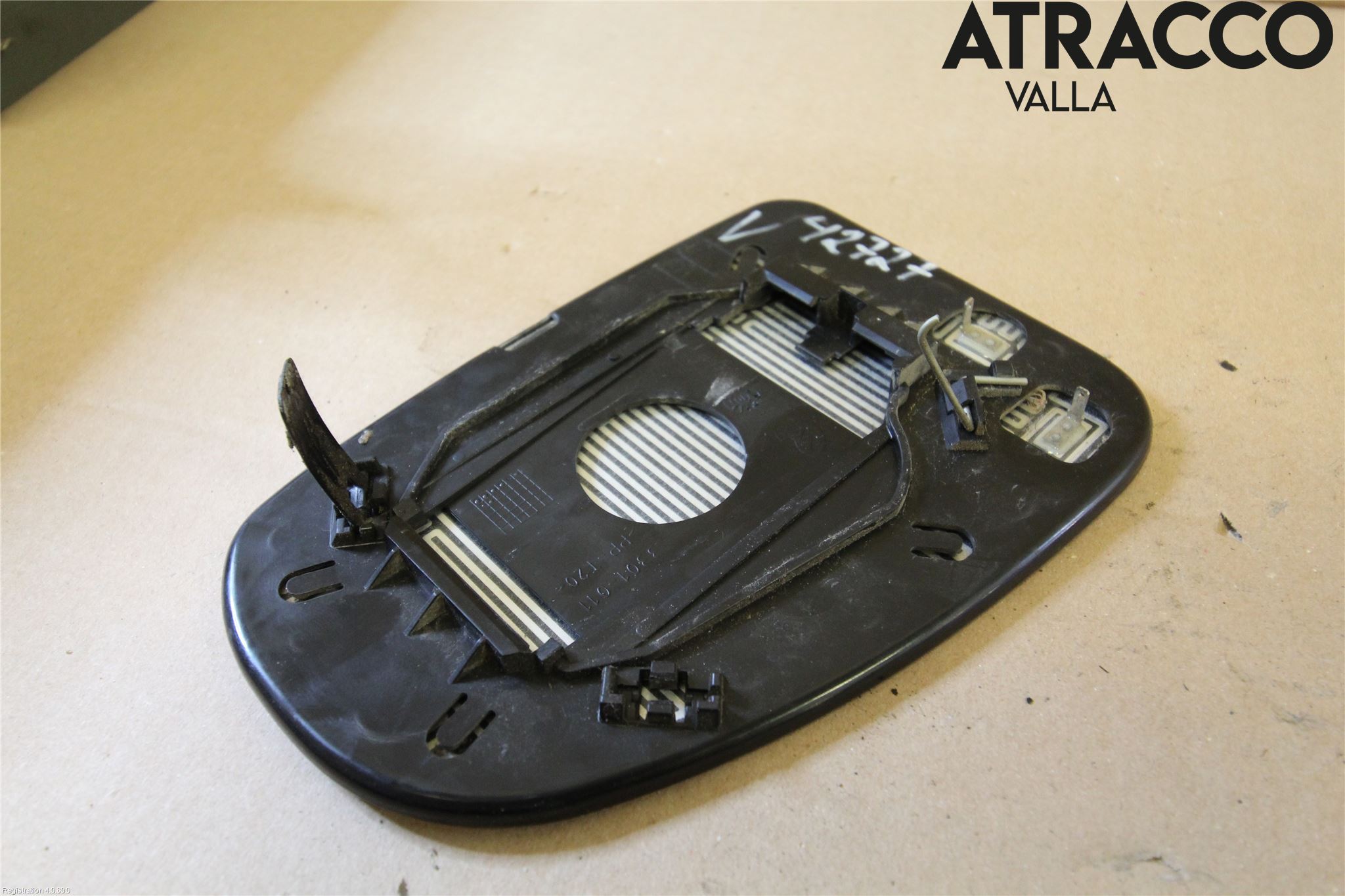 Toyota AVENSIS 09-15 Speil Glass V