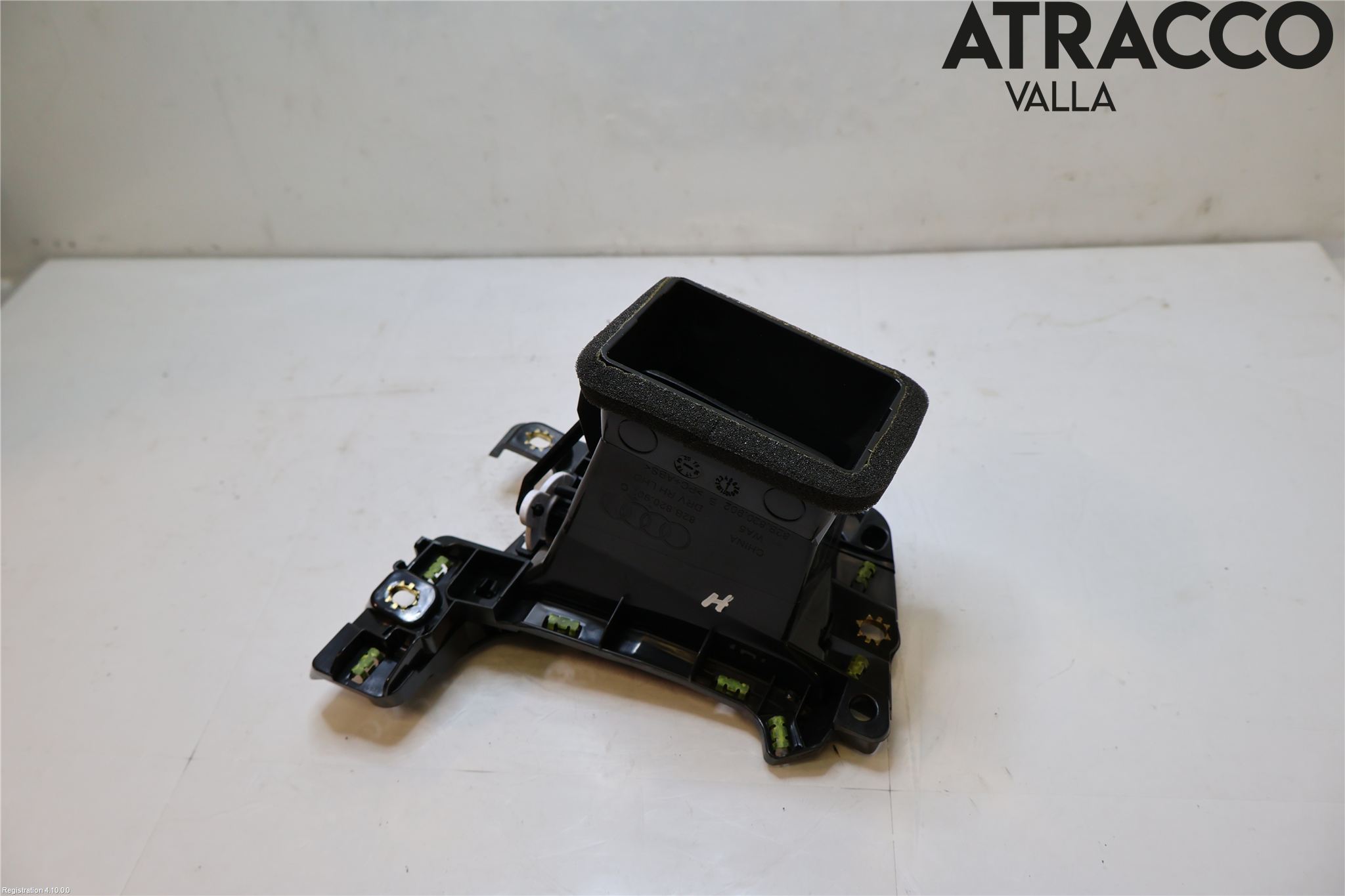 Audi A1 19- Dashbord Kanal - Dyse
