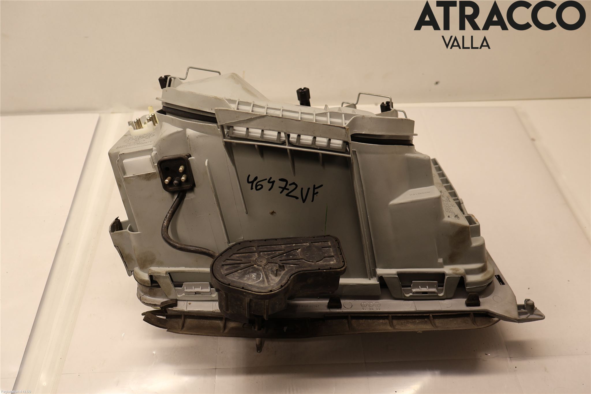 Mercedes-Benz MB 200-500  (W124) 86-96 Frontlykt Venstre
