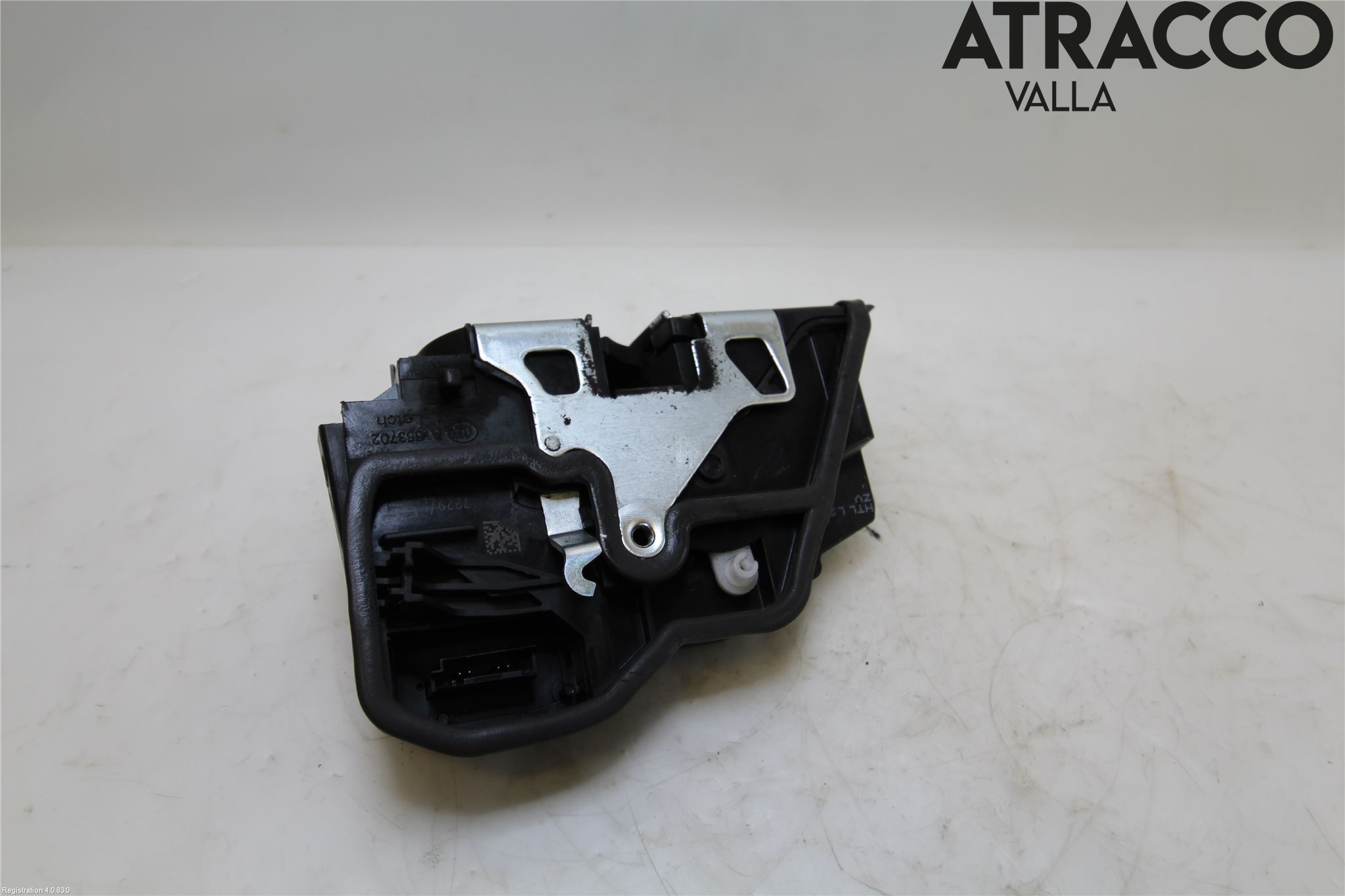 BMW 3 F30/F31/F80 12-19 Dørlås - Låsekasse