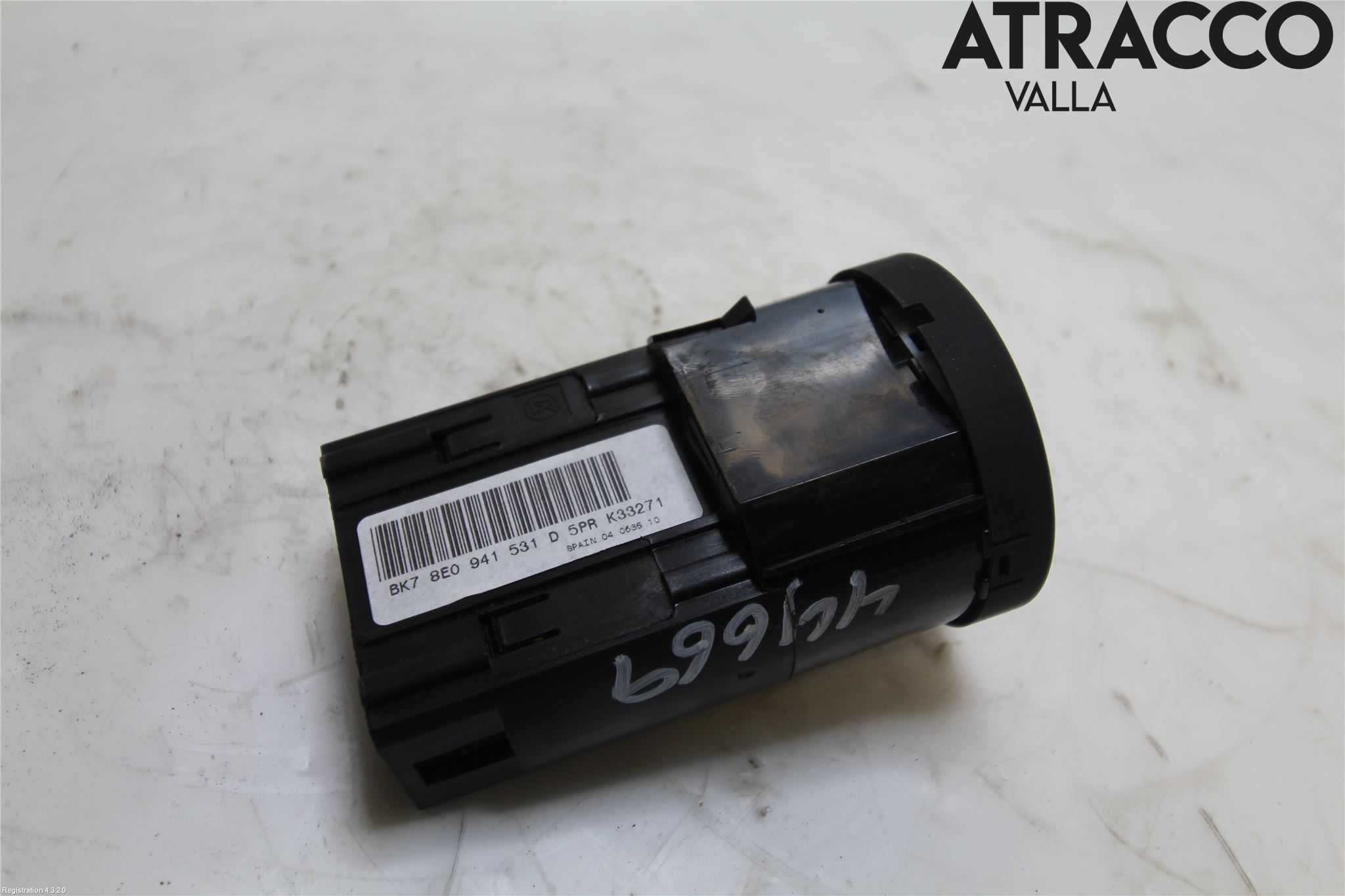 Audi A4/S4 05-07 Bryter Hovedlys