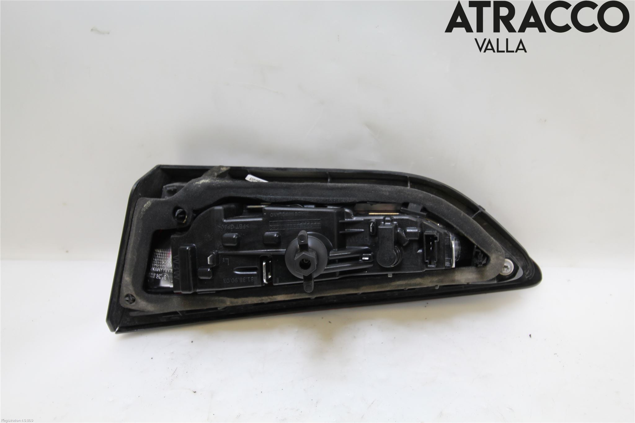Opel ASTRA K 16-22 Baklykt Venstre  På Luke(Indre