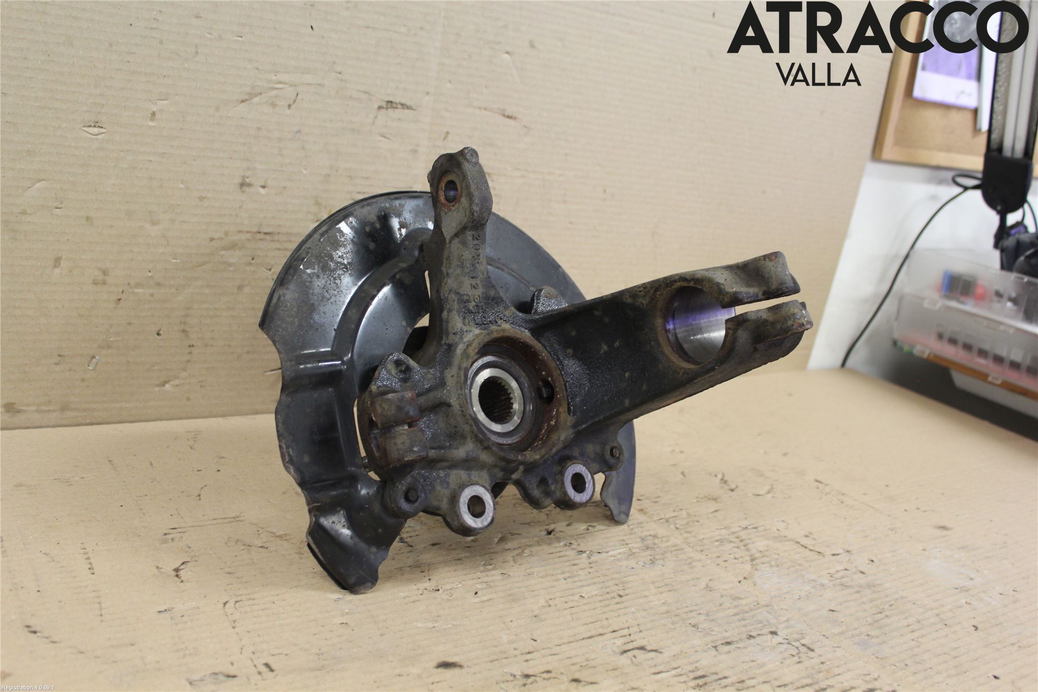 Ford FOCUS 11-14 Spindel Hf