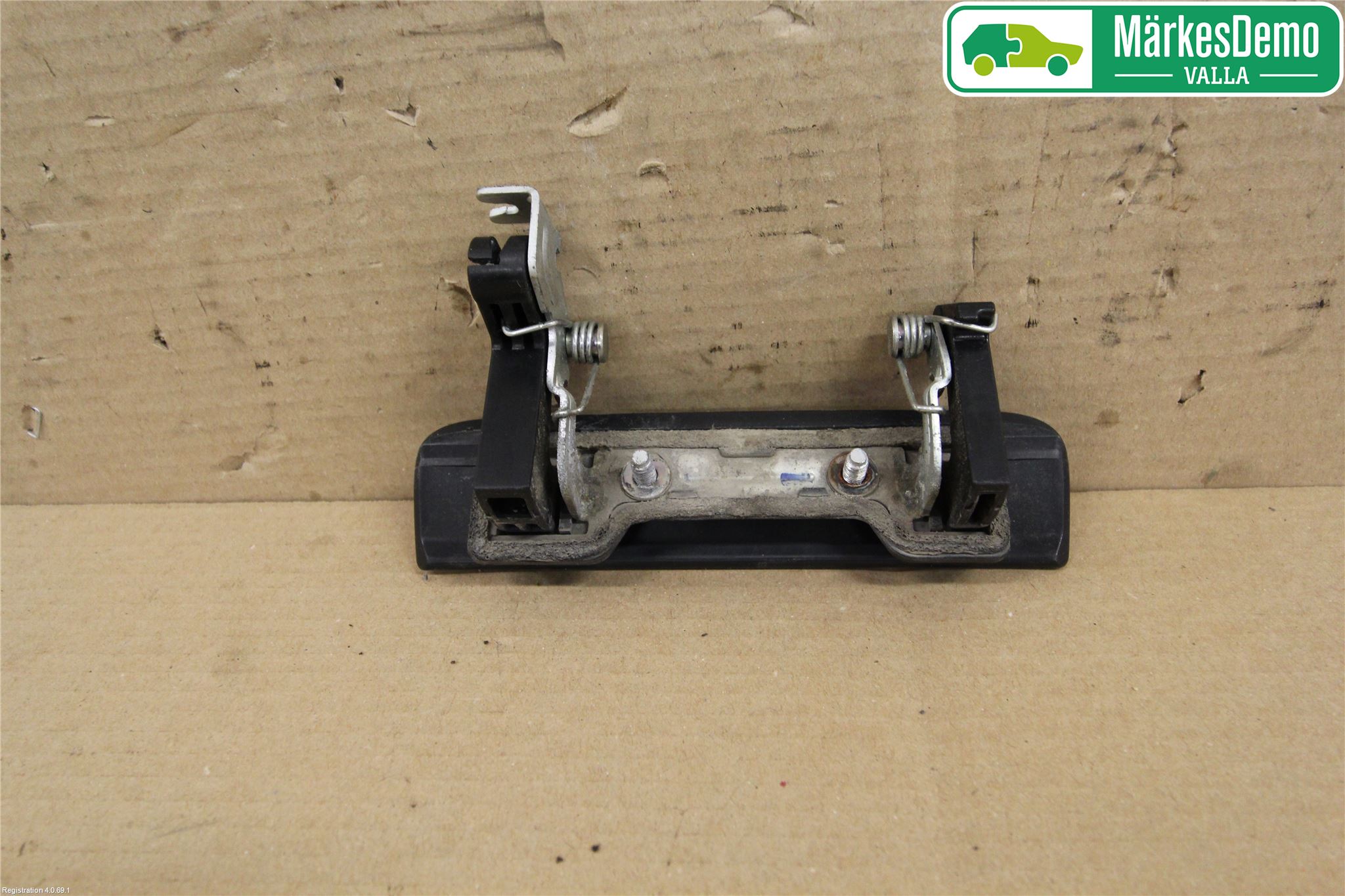 Nissan MICRA 11-16 Bakluke Handtak Ytre