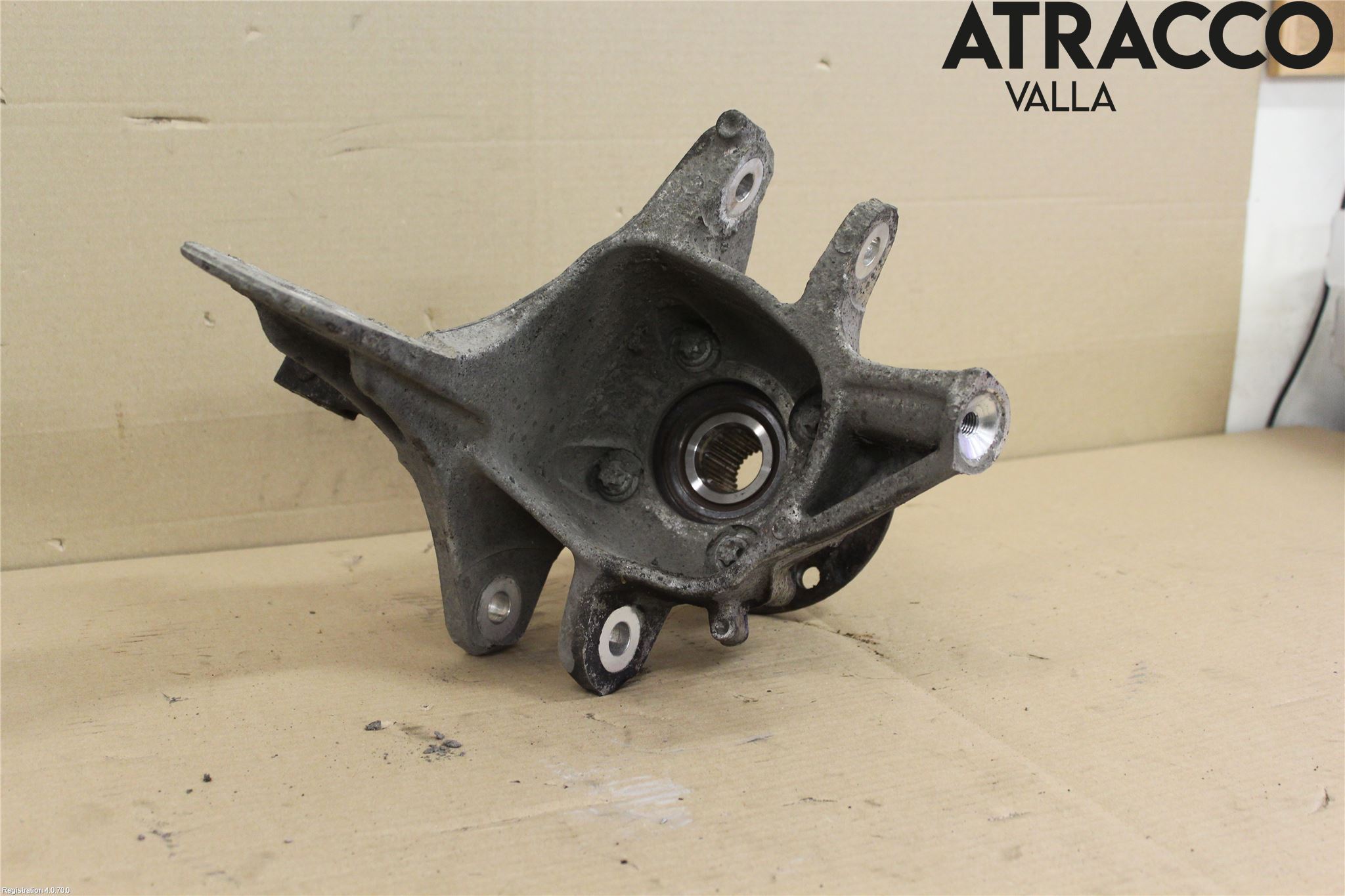 BMW 5 F10/F11/F18 09-17 Spindel Vb