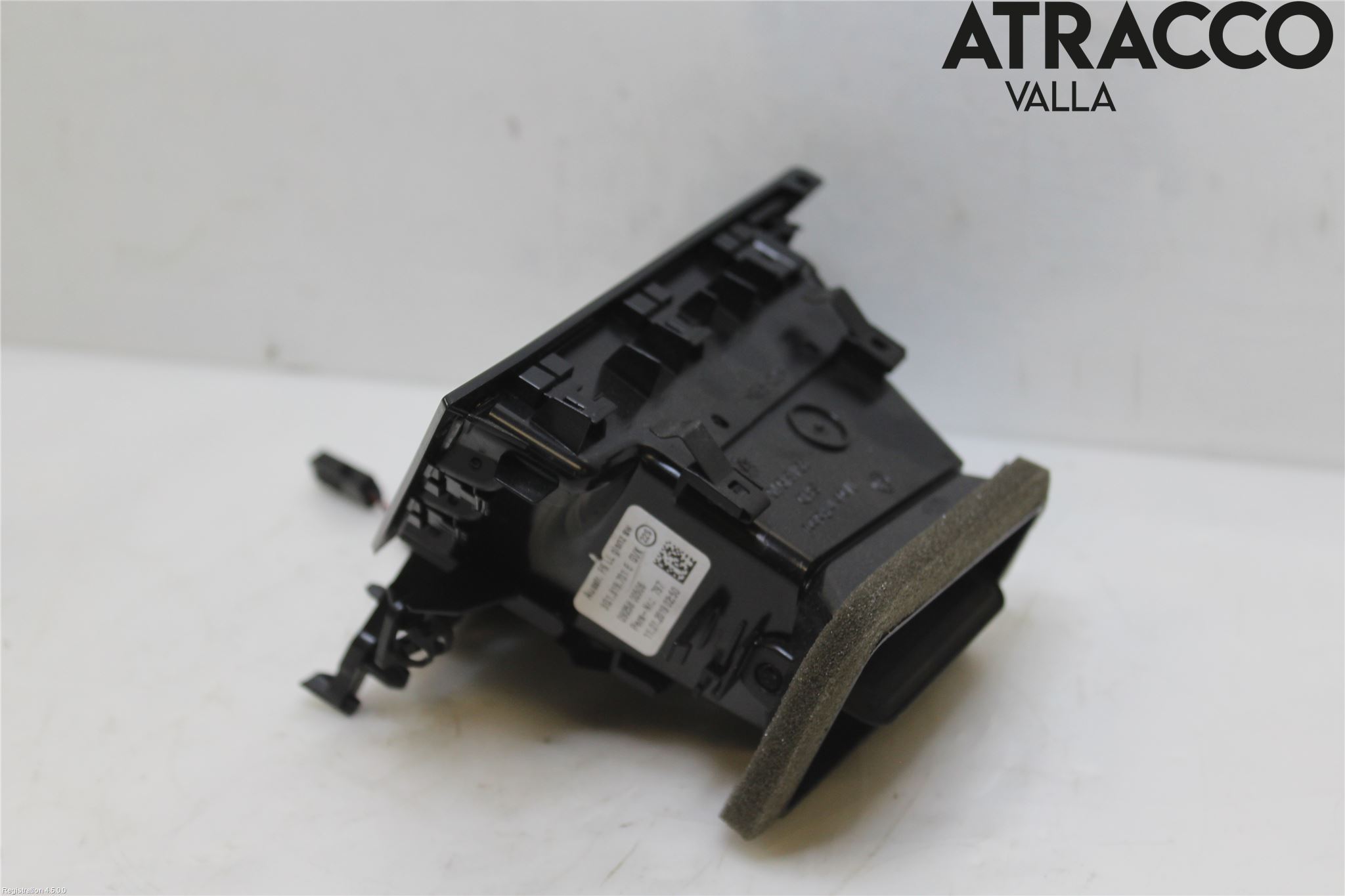 Volkswagen VW PASSAT 15-19 Dashbord Kanal - Dyse