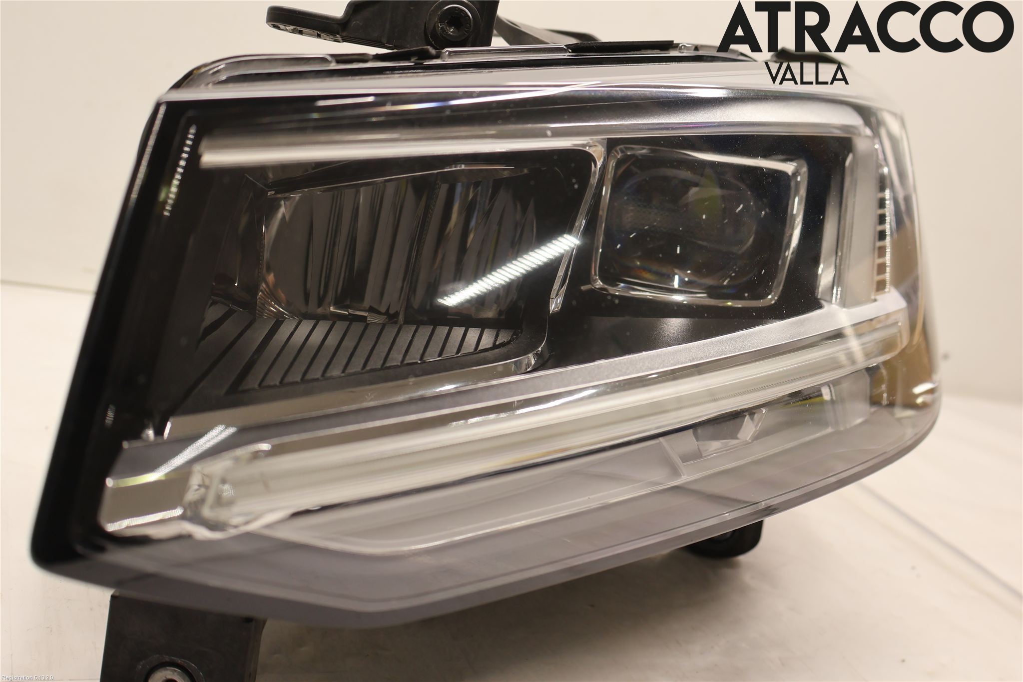 Audi Q2/SQ2 17- Frontlykt Venstre