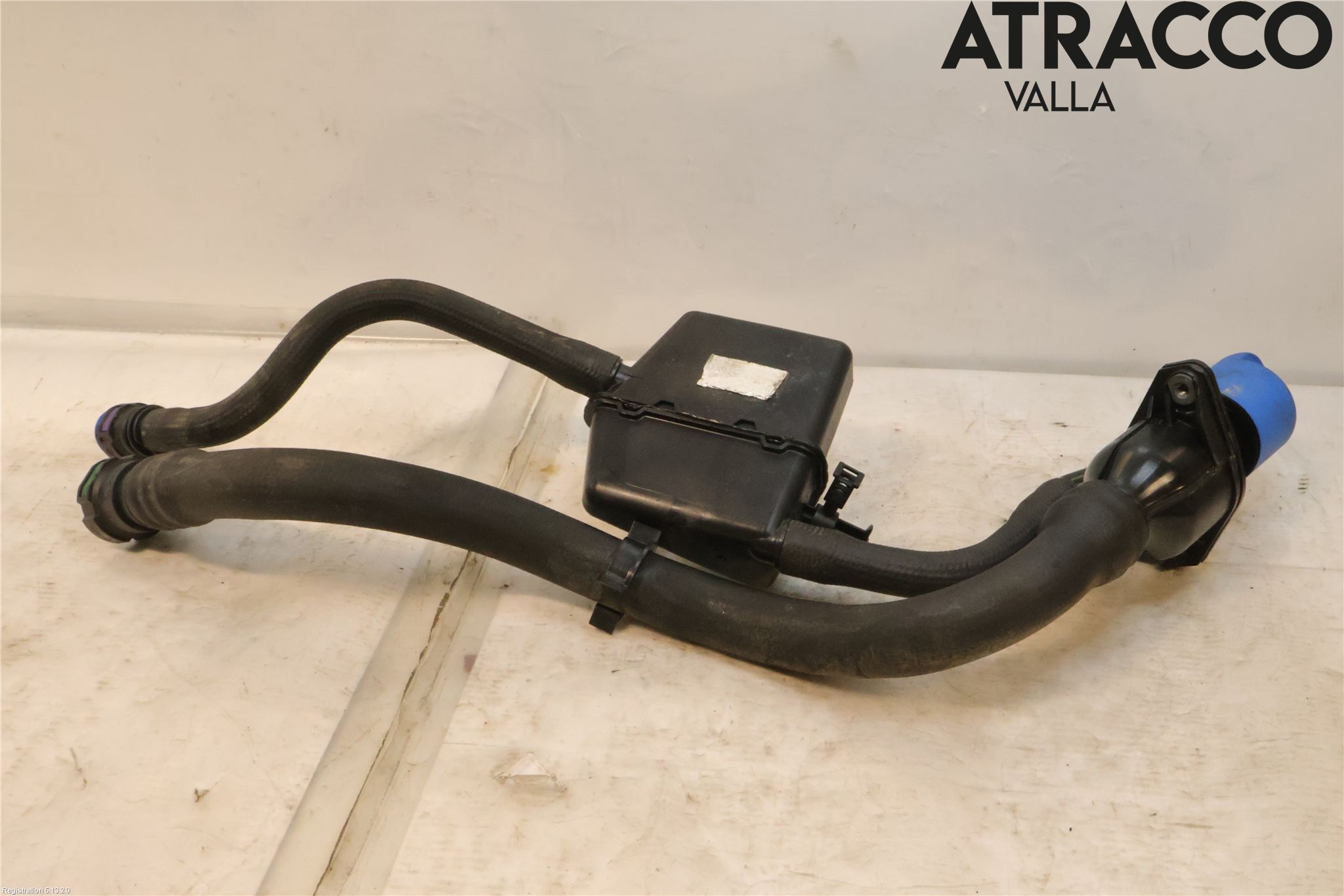 Audi A4/S4 B9 16-19 Adblue Tank
