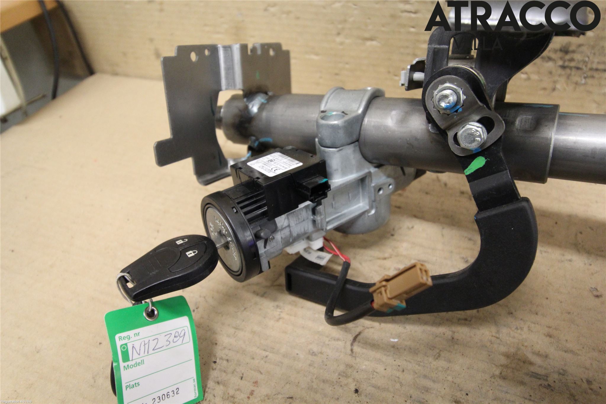 Nissan MICRA 11-16 Rattakselaggregat Innebygd Servo