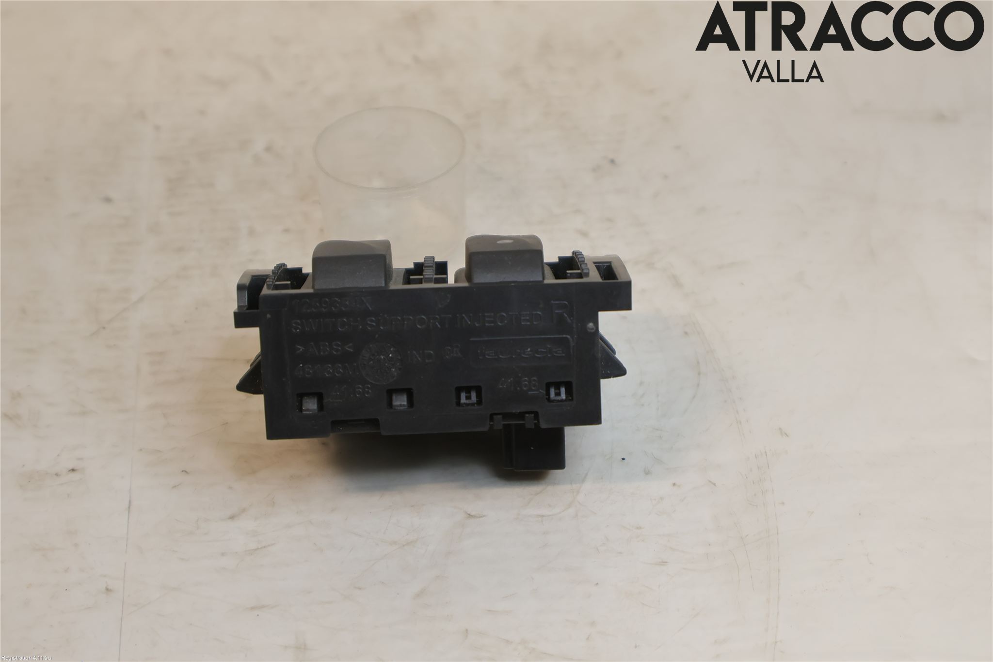 Opel VIVARO 15-19 Bryter Speil