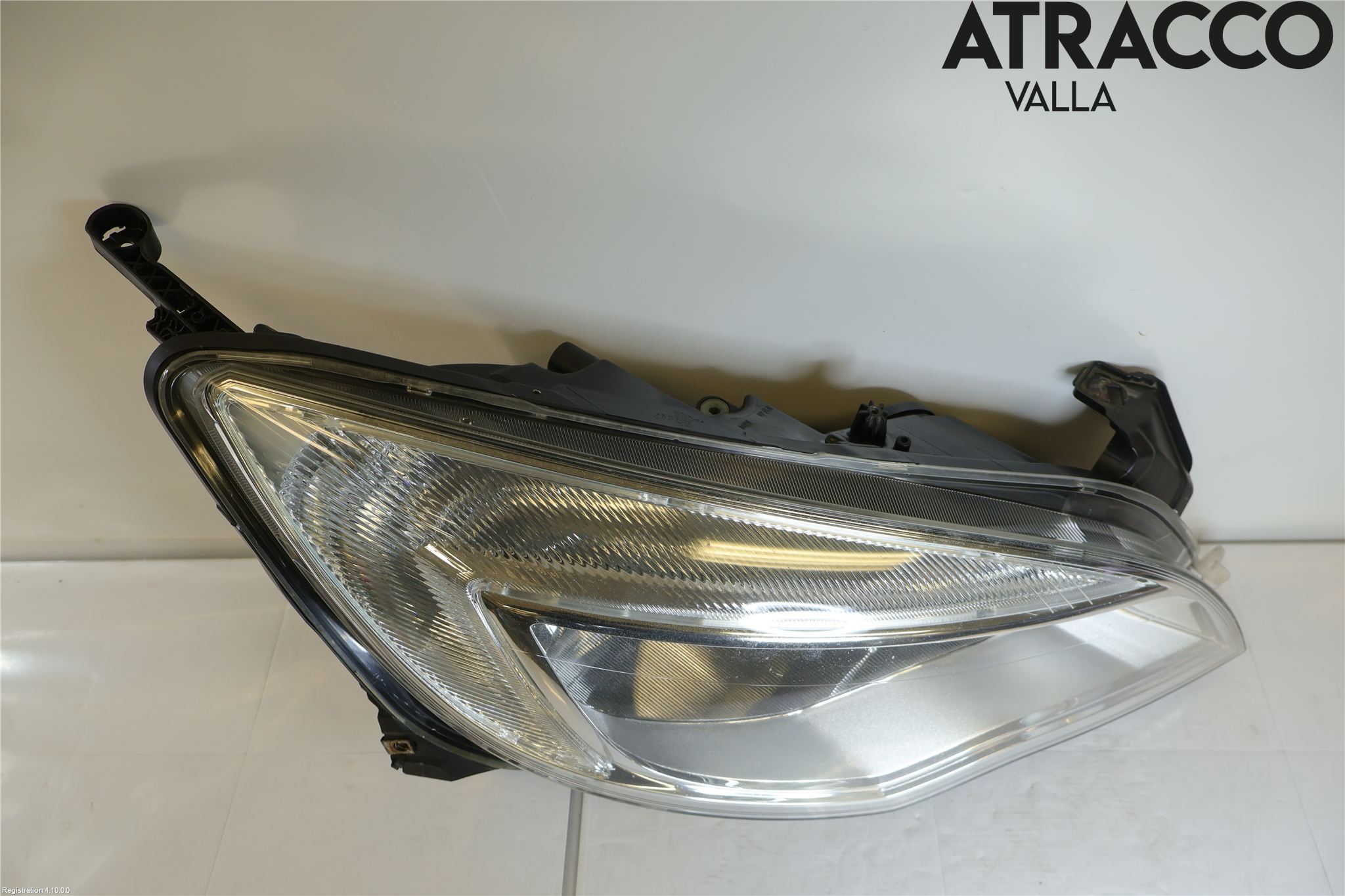 Opel ASTRA J 10-15 Frontlykt Høyre