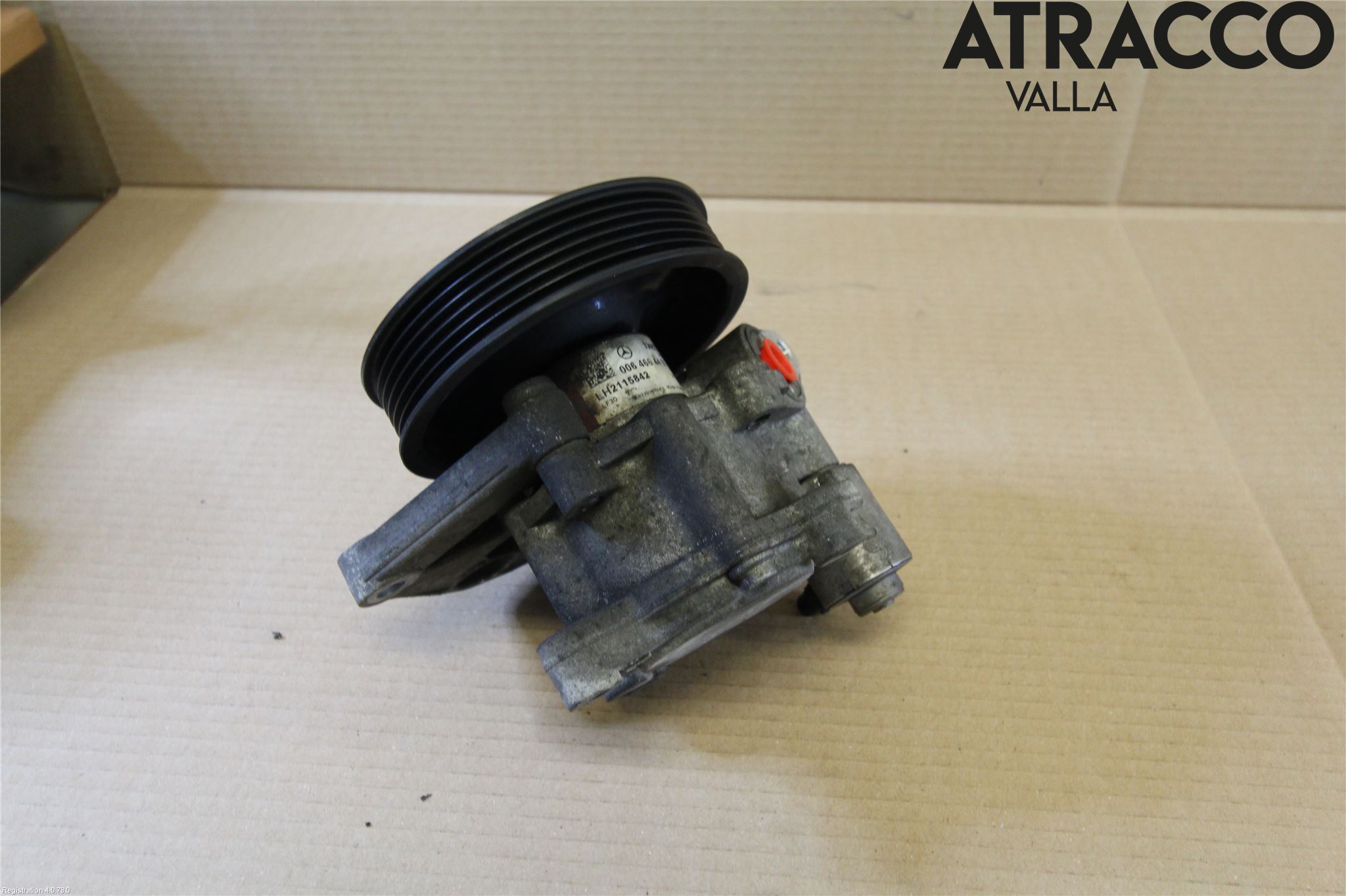 Mercedes-Benz MB E-KLASS (W212) 09-16 Servo Pumpe