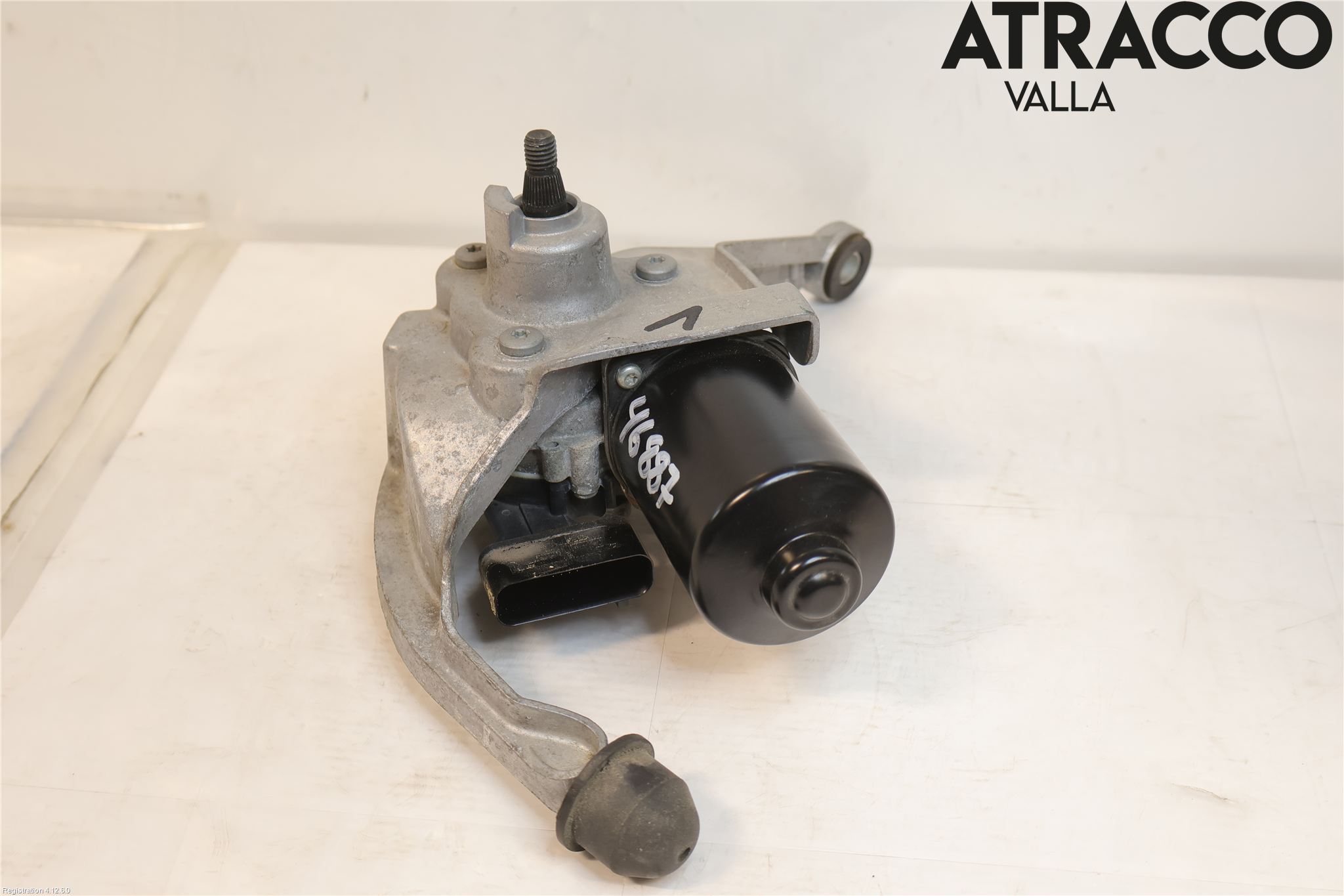 Ford TRANSIT/TOURNEO CONNECT 13-22 Viskermotor Frontrute