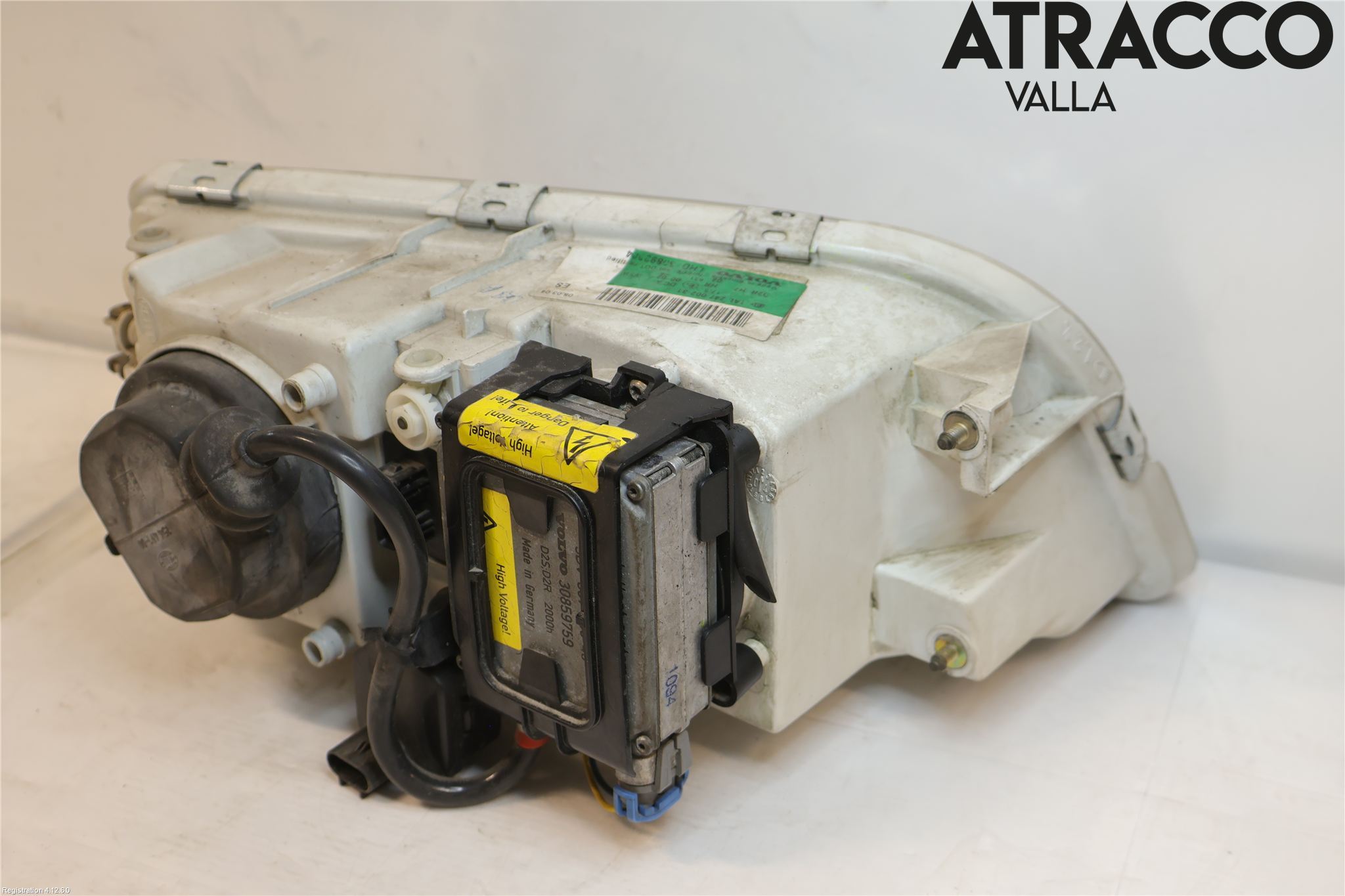 Volvo S40/V40    96-04 Frontlykt Venstre