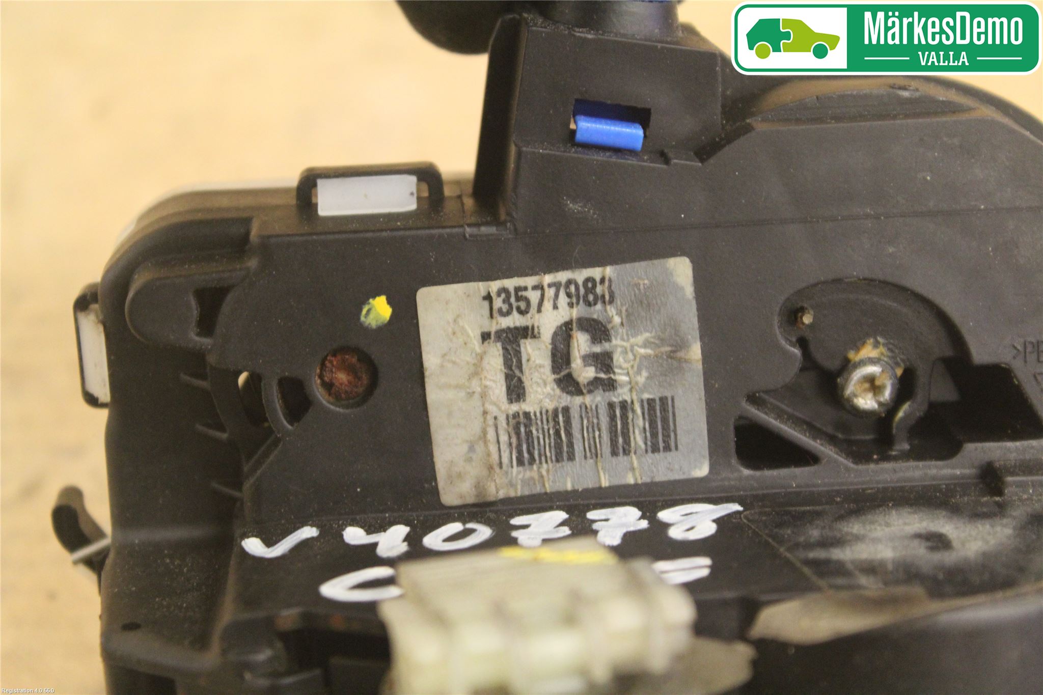 Opel ASTRA J 10-15 Dørlås - Låsekasse