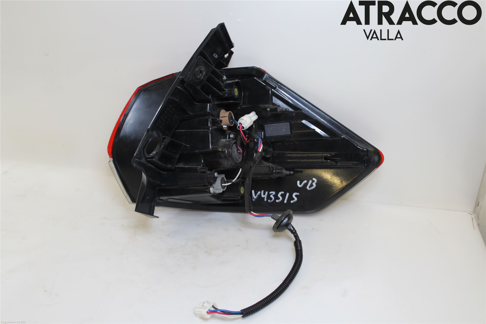 Nissan X-TRAIL 14-21 Baklykt Venstre