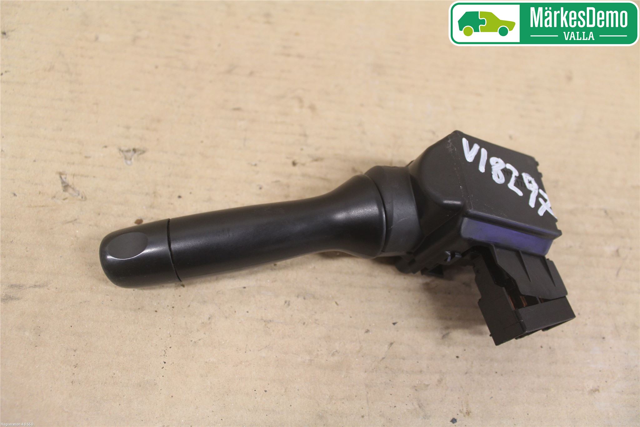 Toyota AYGO 06-14 Bryter Ratt Visker - Spyler