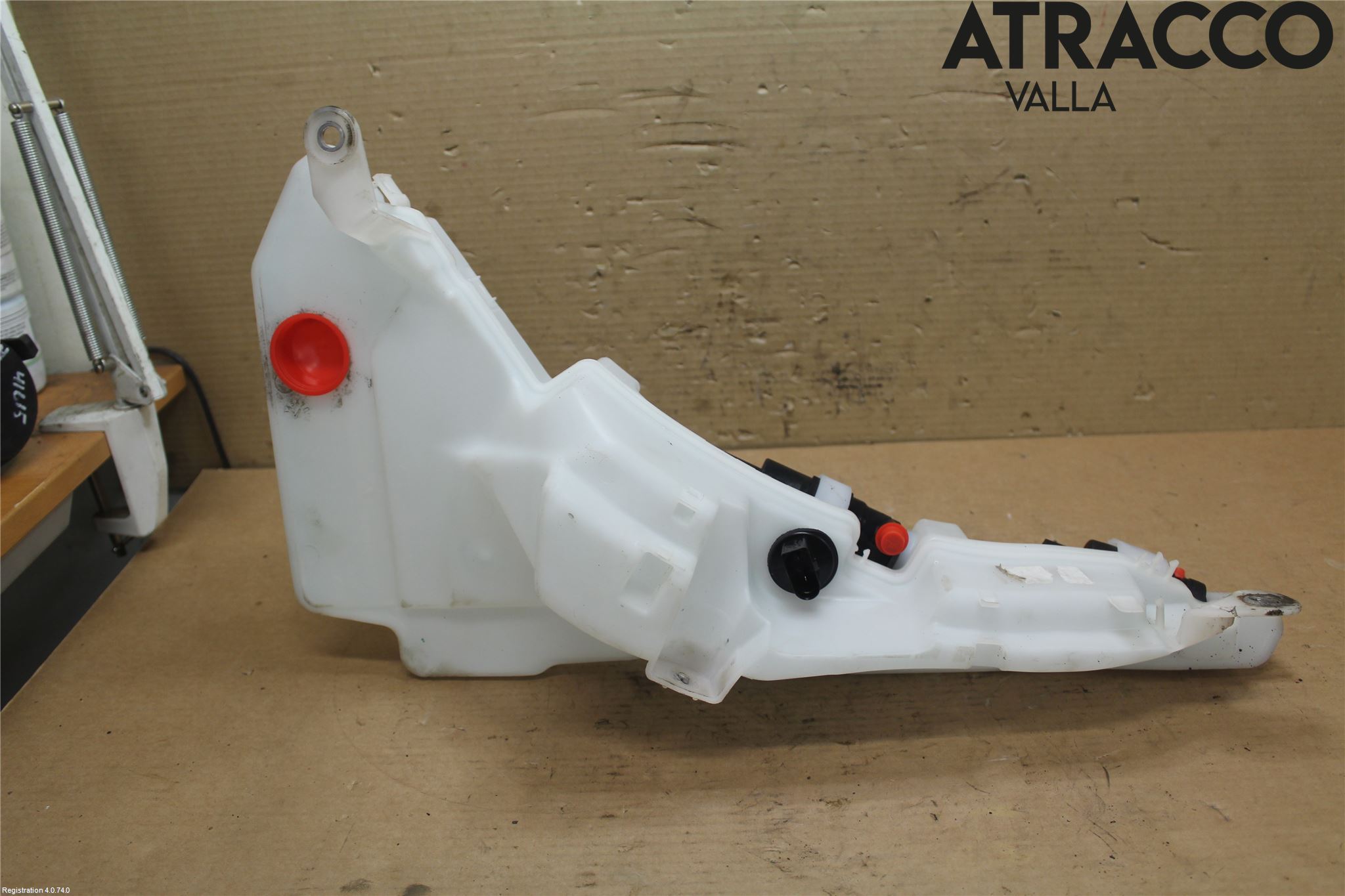 Audi A6/S6     05-11 Spylerbeholder Frontrute-Lykte