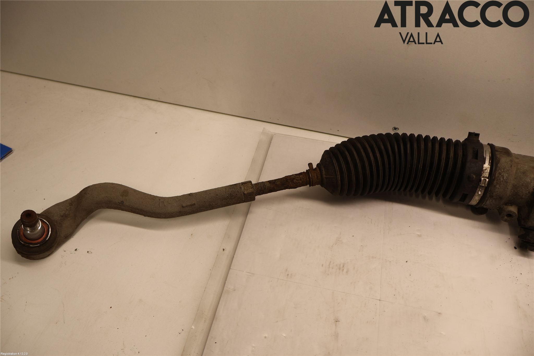 Mercedes-Benz MB E-KLASS (W212) 09-16 Servo Snekke - Tannstang