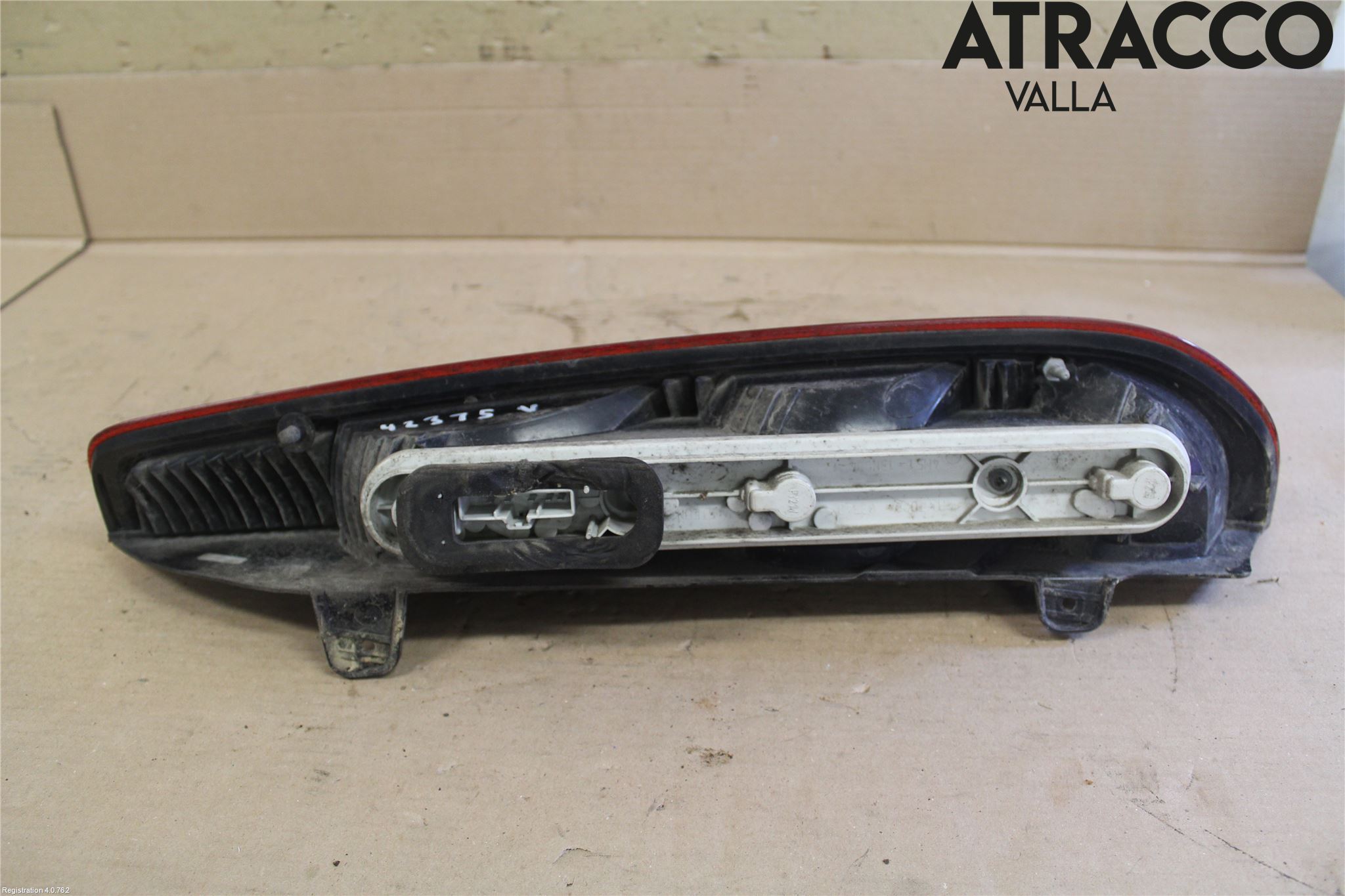Ford FOCUS     04-07 Baklykt Venstre