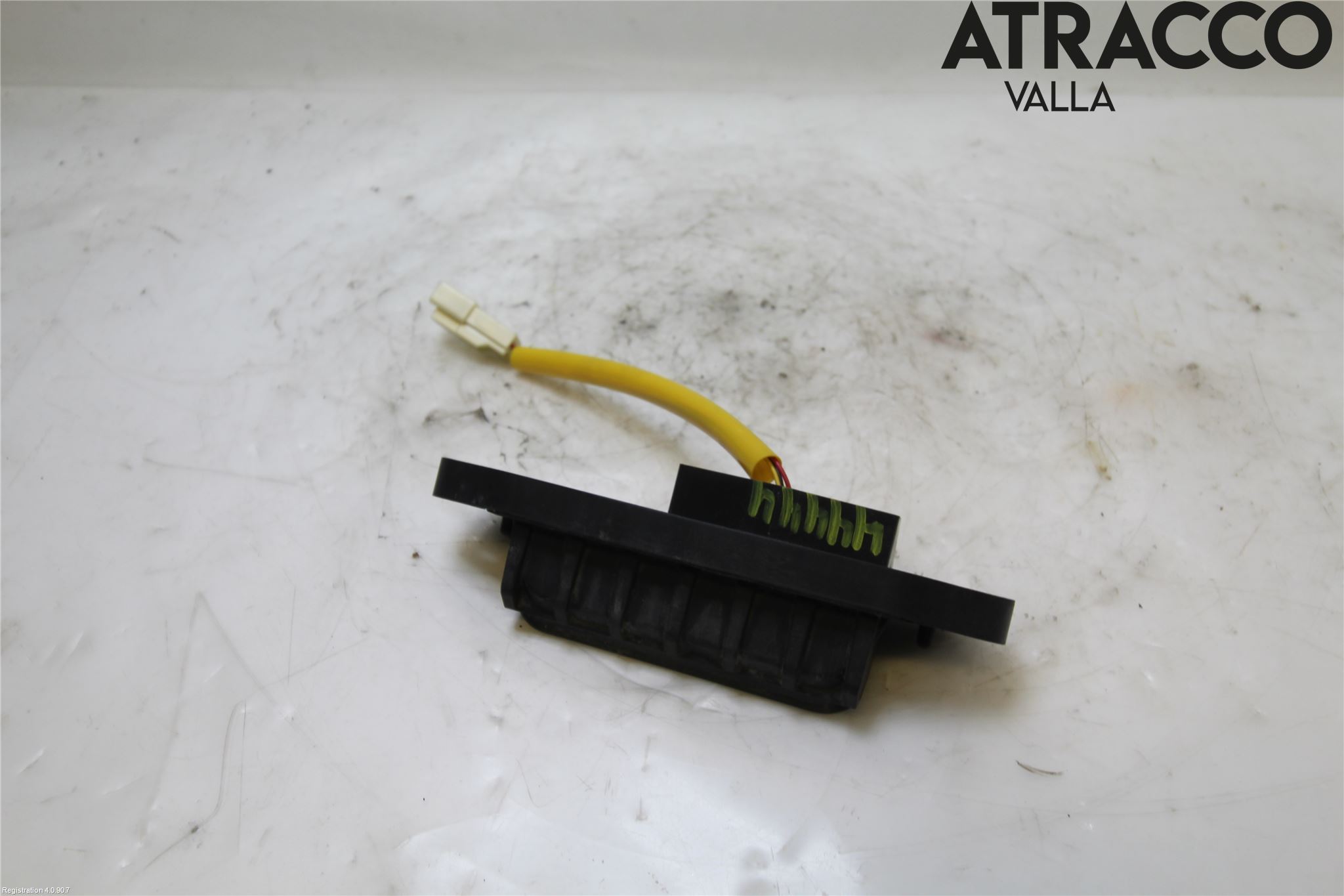 Mitsubishi OUTLANDER 13-21 Bakluke Handtak Ytre