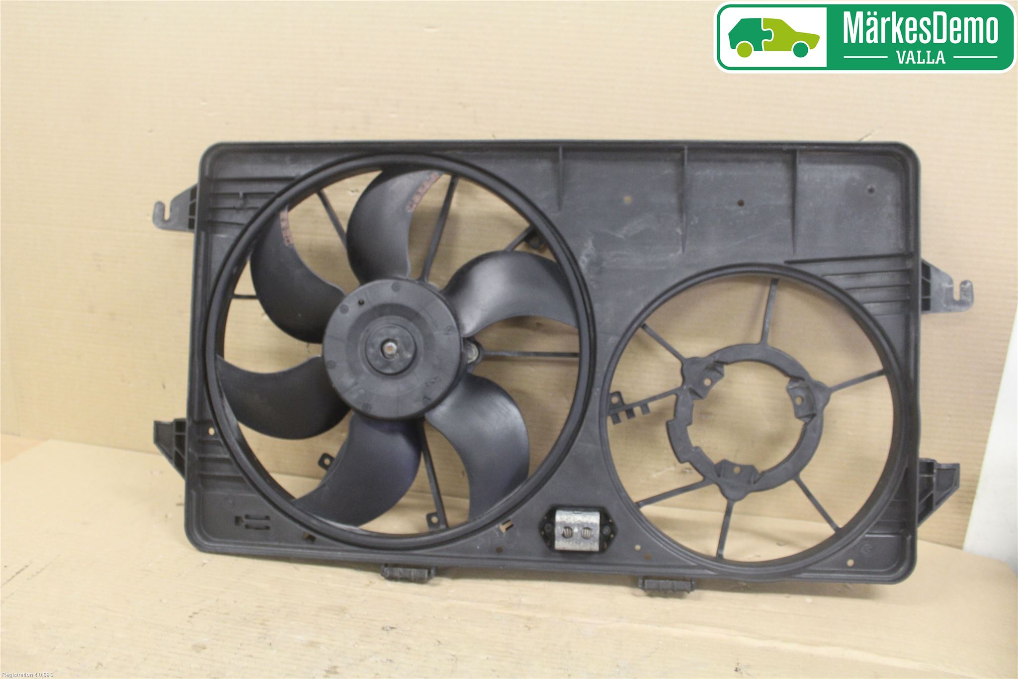Ford TRANSIT CONNECT 03-08 Kjølevifte Elektrisk