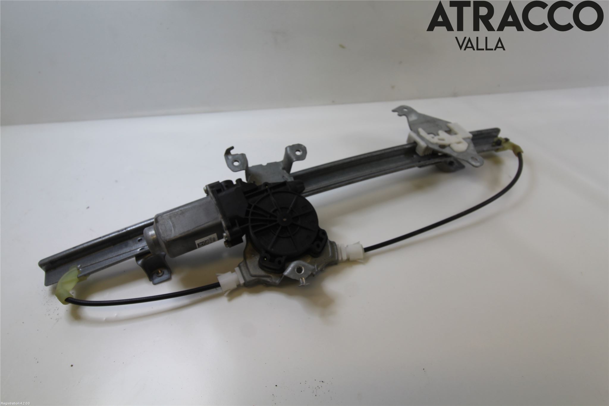 Nissan NAVARA 05-16 Vindusheis El Komp