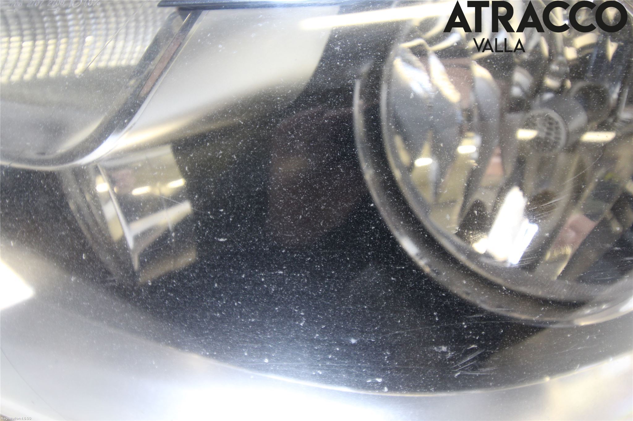Volkswagen VW TRANSP/CARAVELLE (T5) 04-15 Frontlykt Venstre