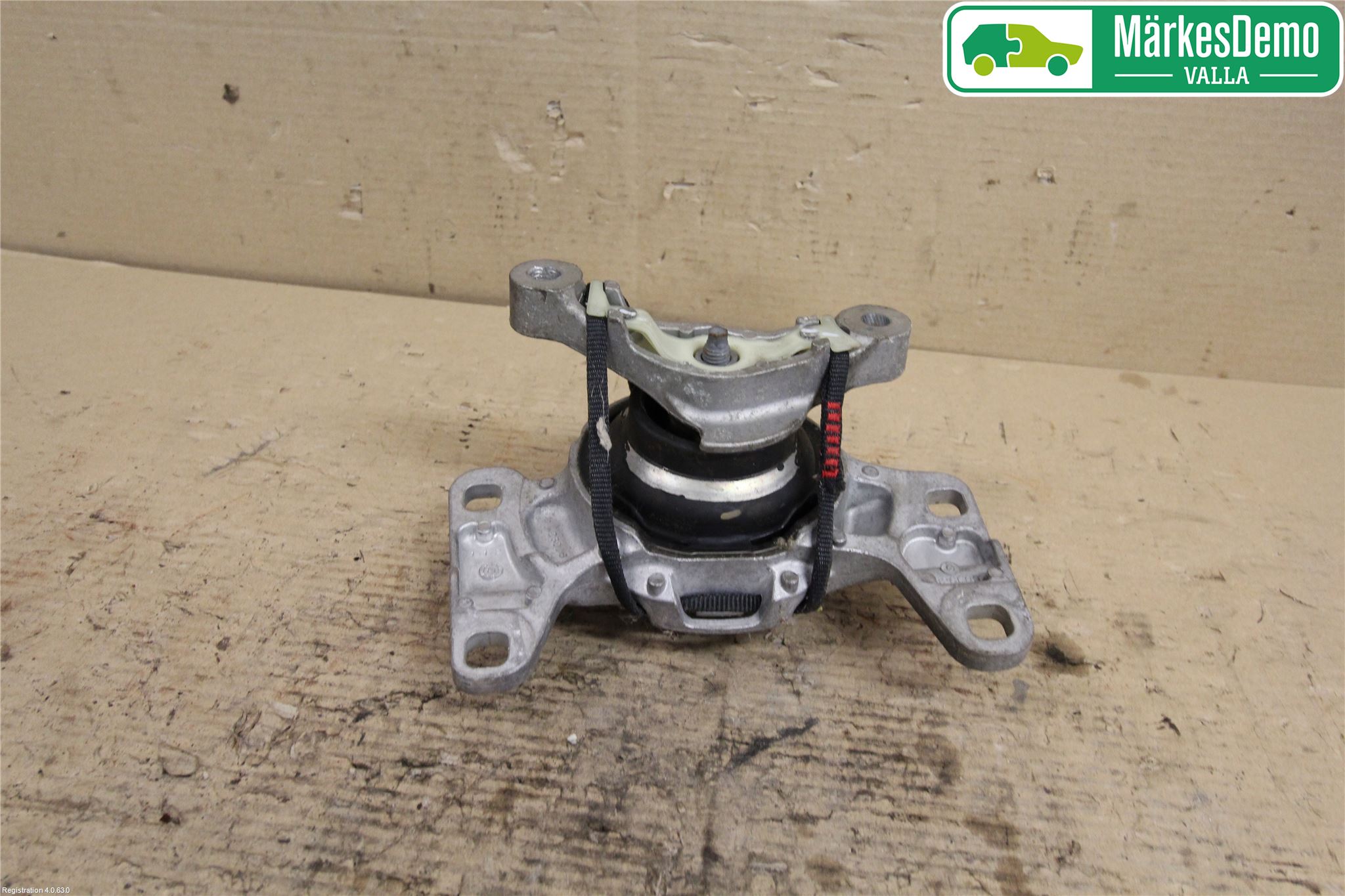 Volvo V40 12-19 Motor Feste Gummi