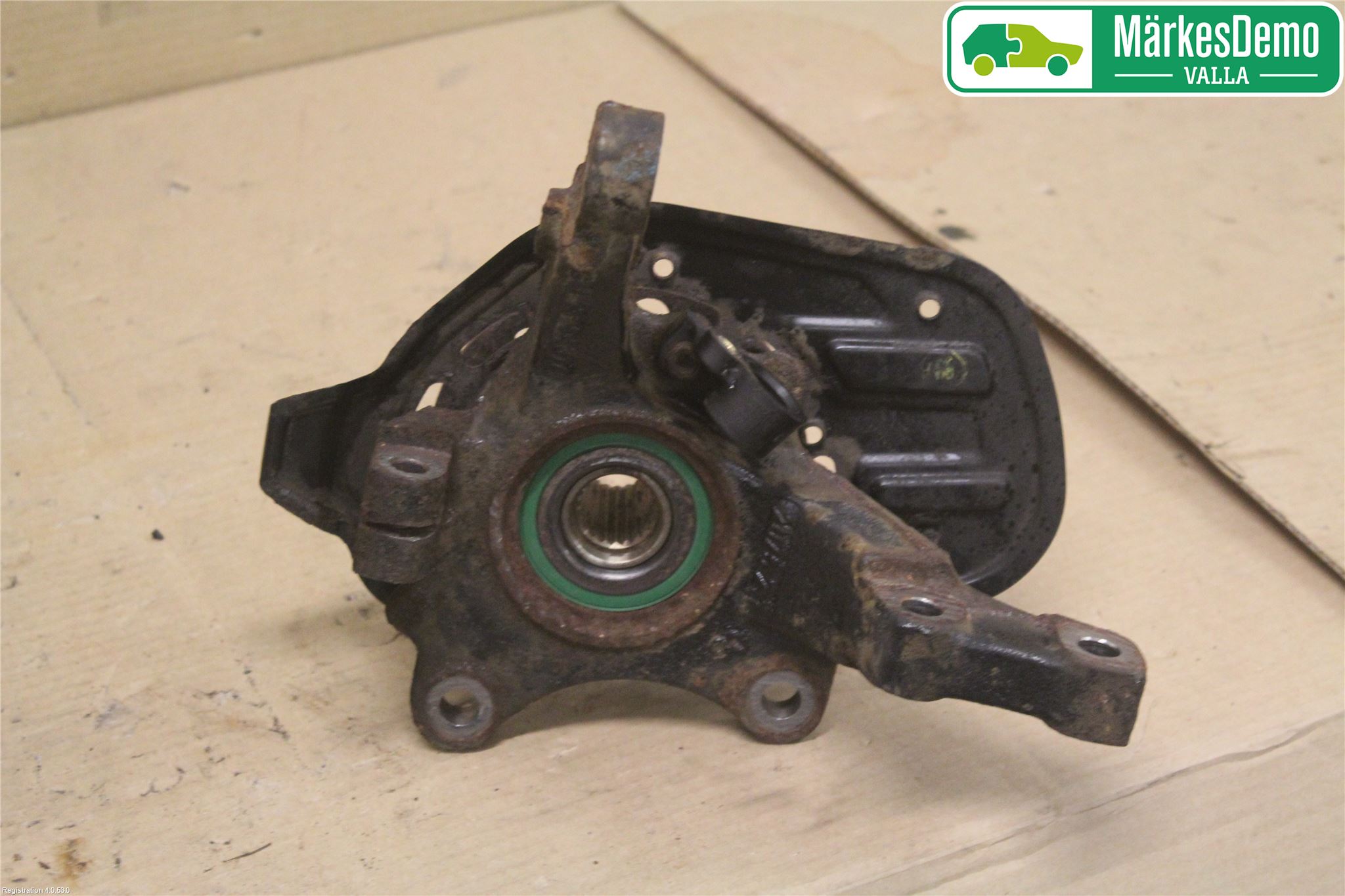 Opel COMBO 02-12 Spindel Vf