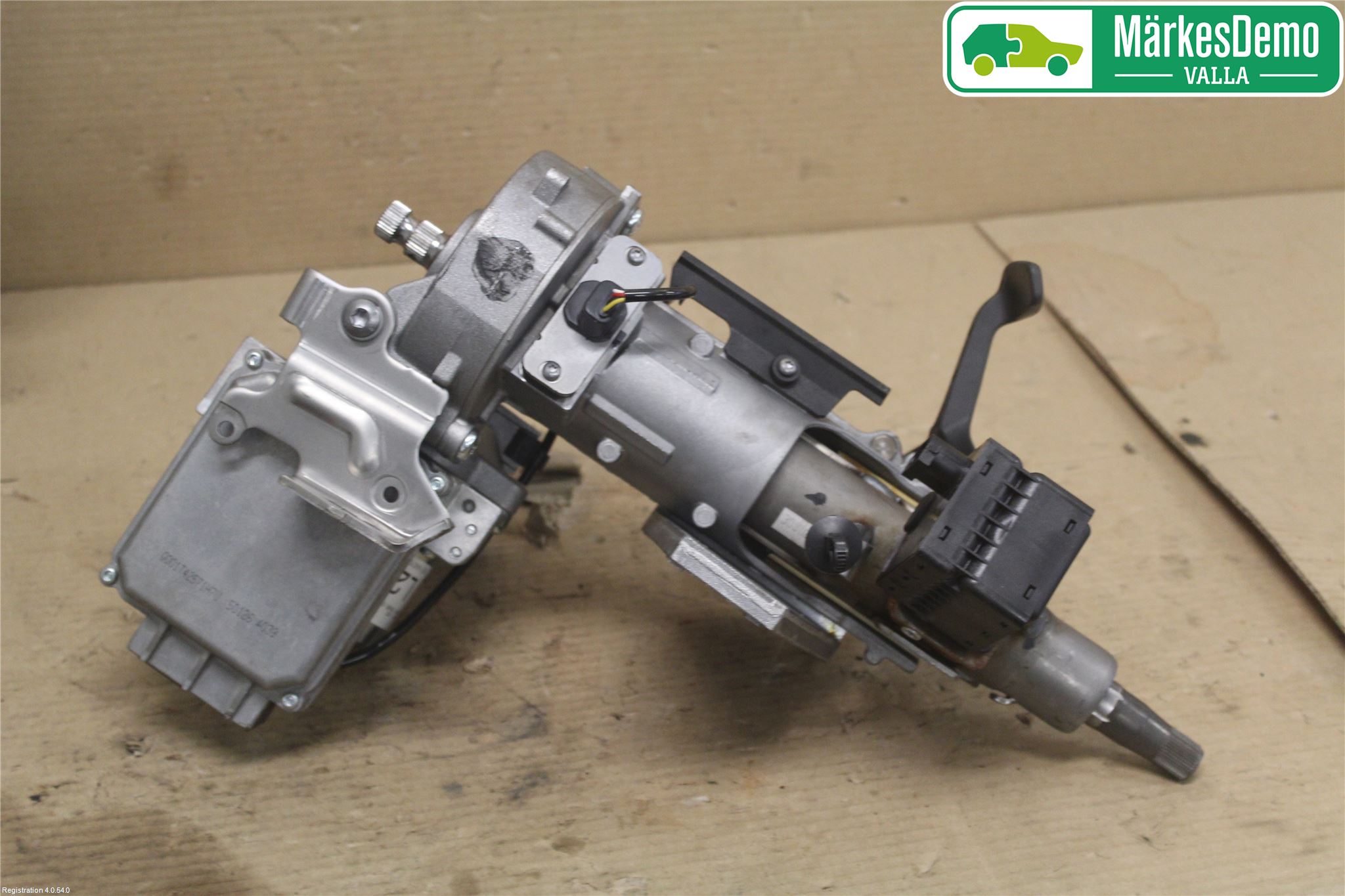 Renault CLIO IV 12-16 Rattakselaggregat Innebygd Servo