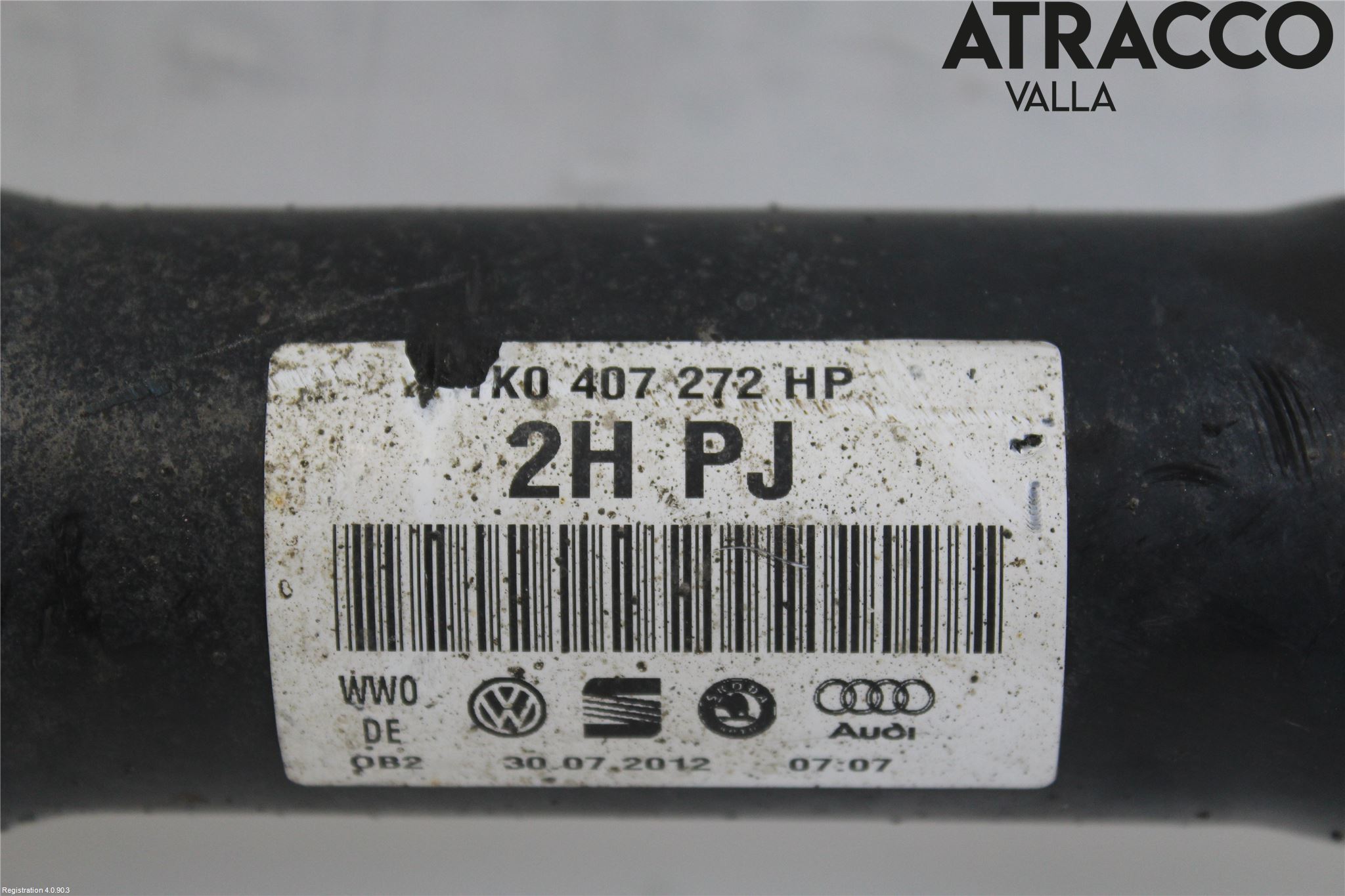 Volkswagen VW PASSAT 11-14 Drivaksel Foran Kompl Høyre