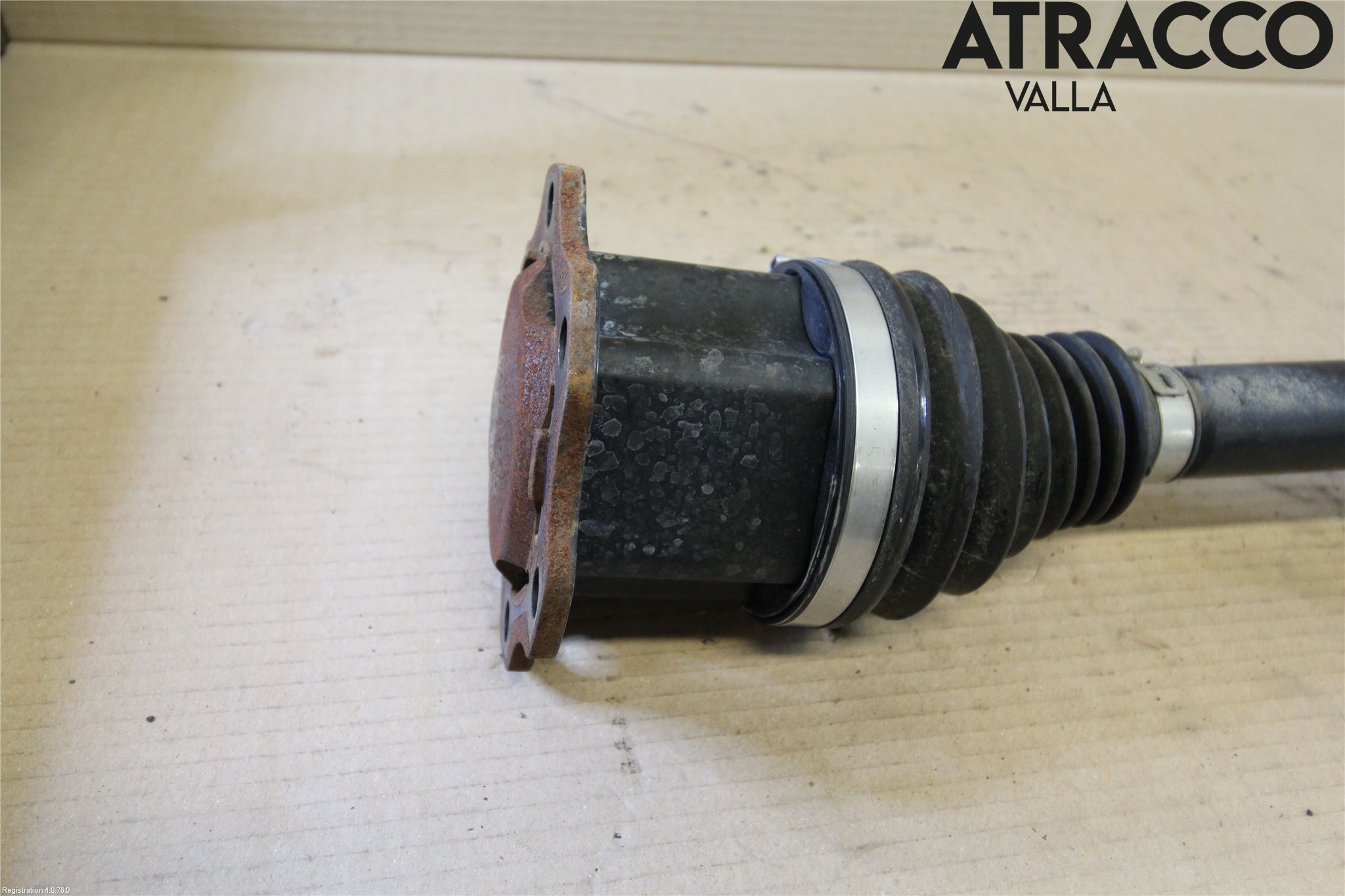 Audi A4/S4 B9 16-19 Drivaksel Foran Kompl Venstre