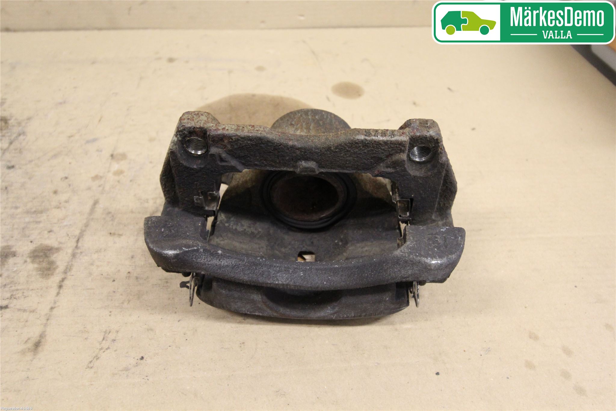 Nissan QASHQAI 14-17 Bremsecaliper Foran Høyre