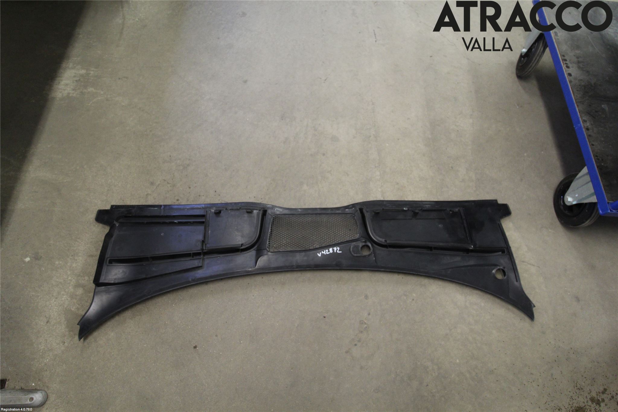Audi A4/S4 B9 16-19 Visker Deksel-Grill-Under Frr