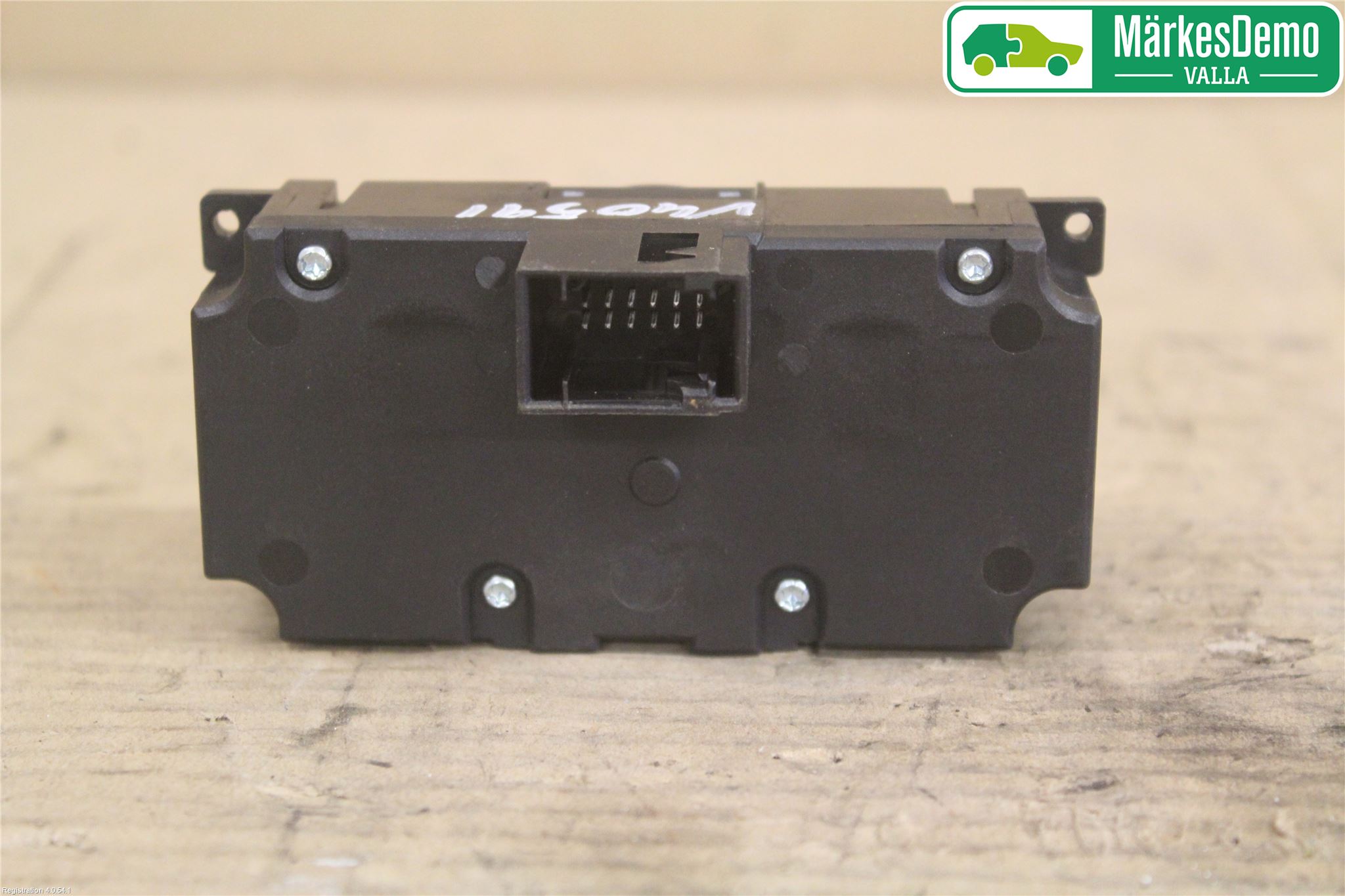 BMW 5 E60/61 Sed/Tou 02-10 Bryter Hovedlys