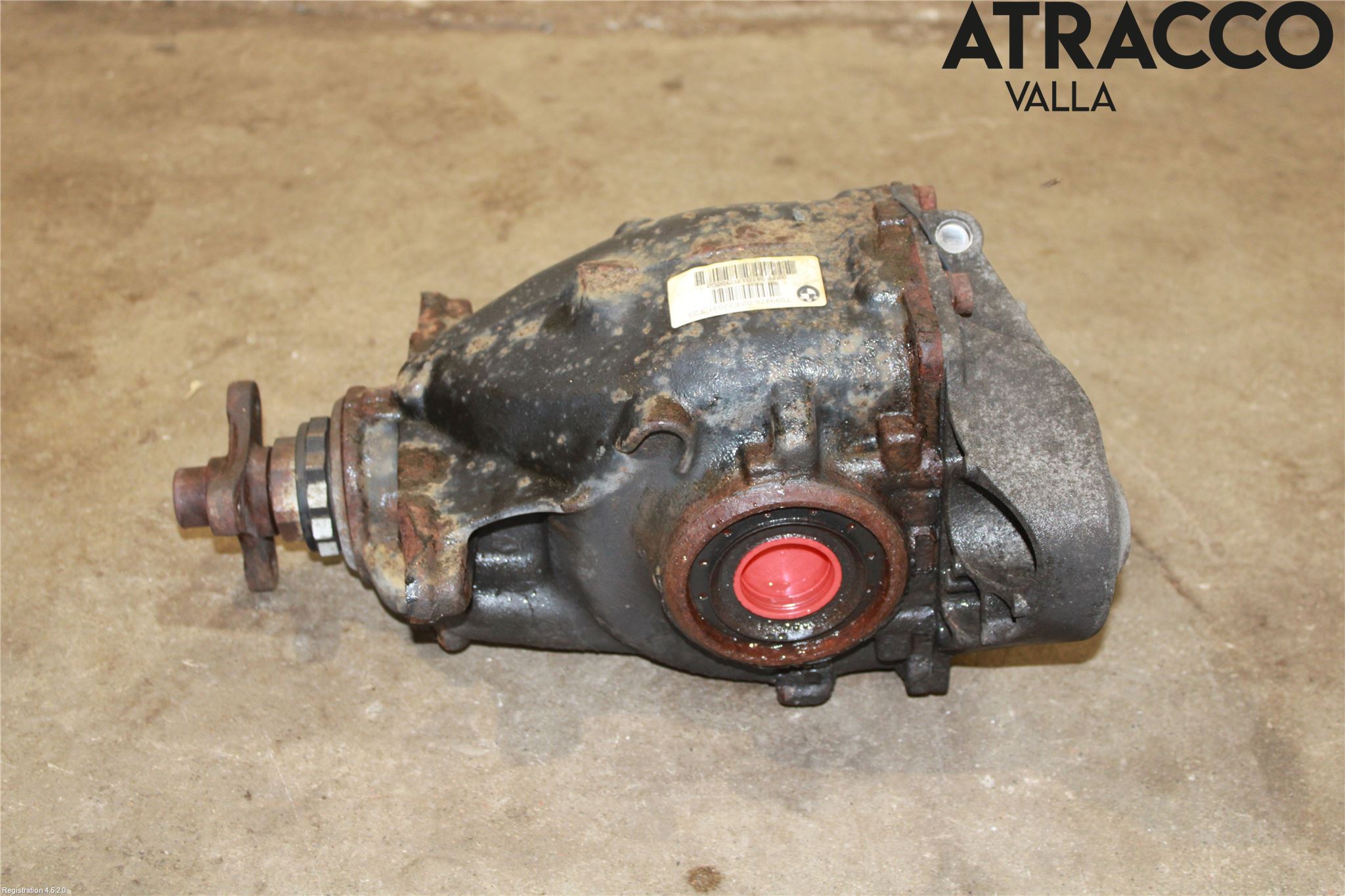 BMW 3 F30/F31/F80 12-19 Bakaksel Kardang Bak -Diff