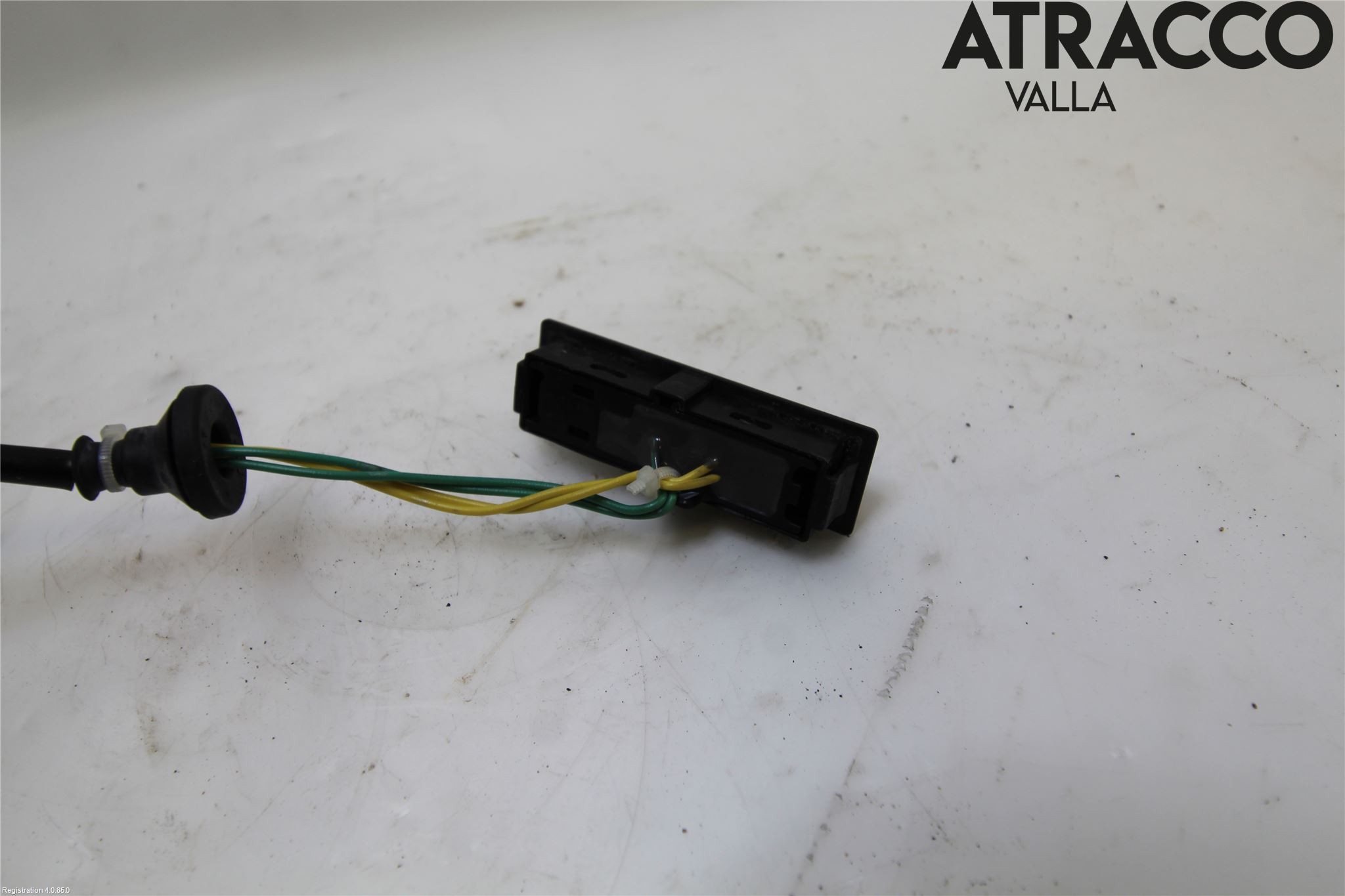 Nissan X-TRAIL 14-21 Bakluke Handtak Ytre