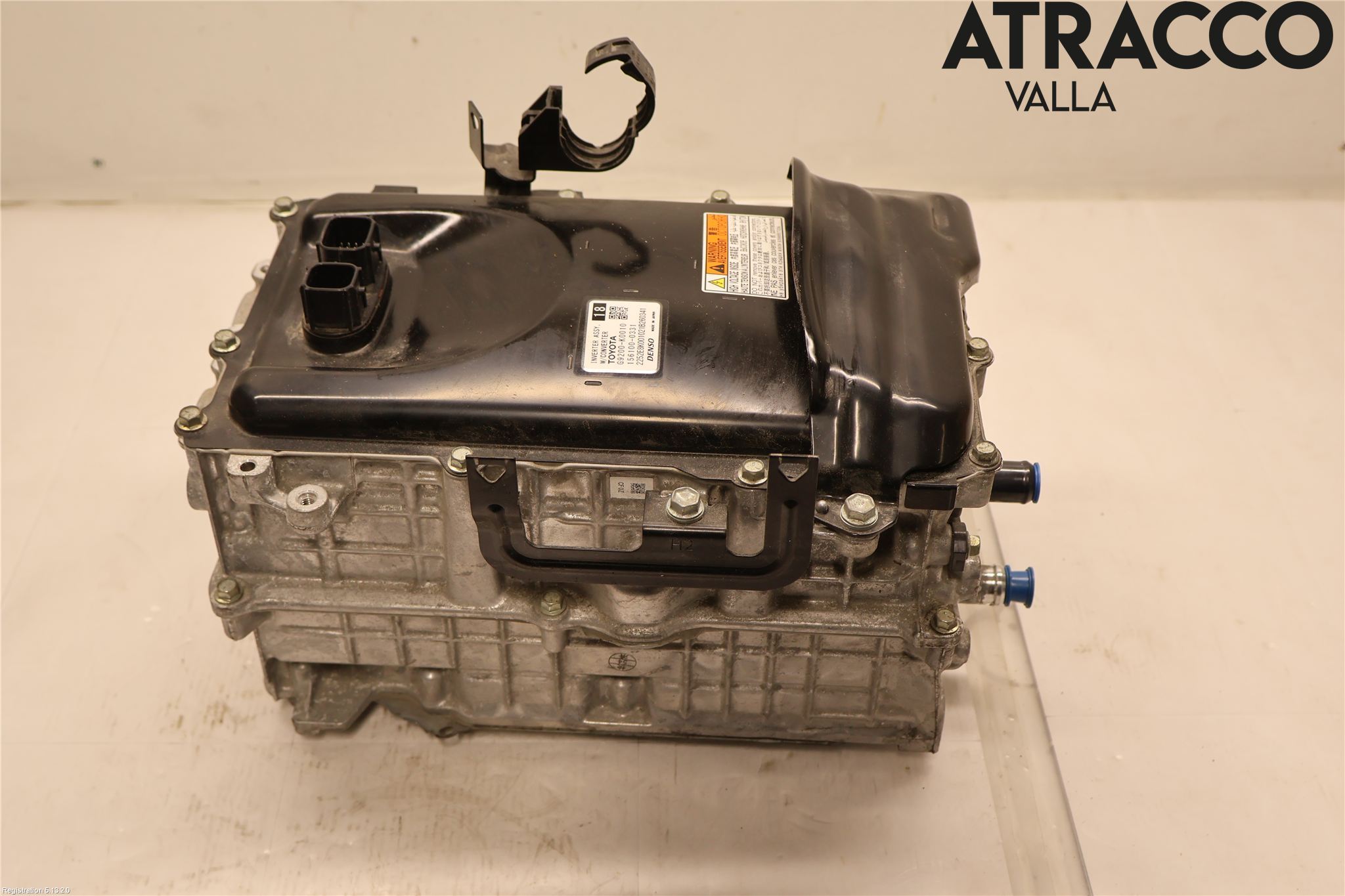 Toyota YARIS XP21 20- Hybridconverter