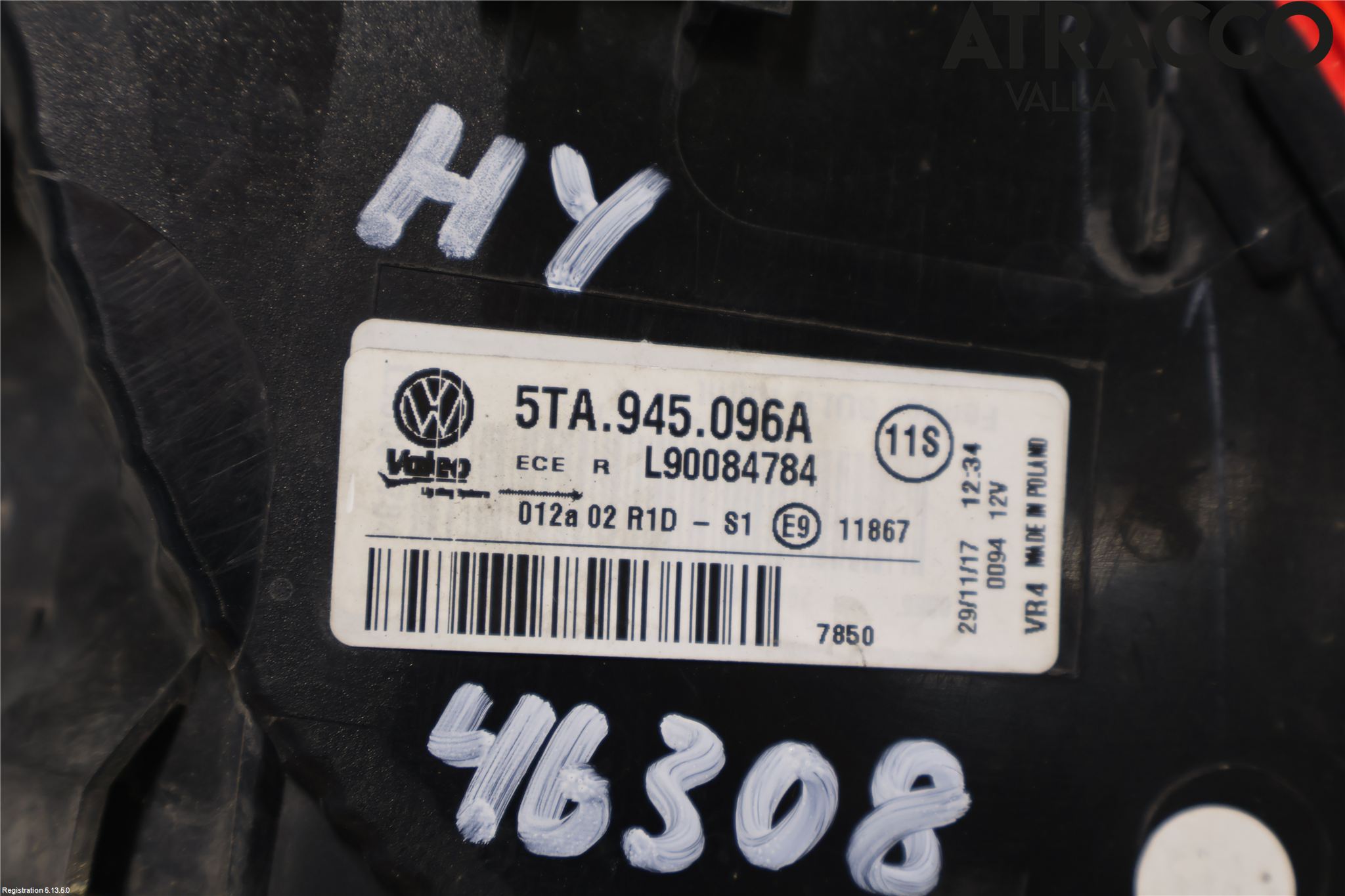 Volkswagen VW TOURAN 16- Baklykt Høyre