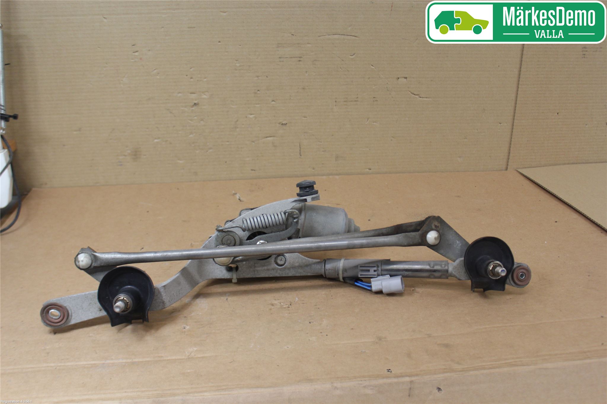 Toyota AURIS 07-09 Viskermotor Frontrute